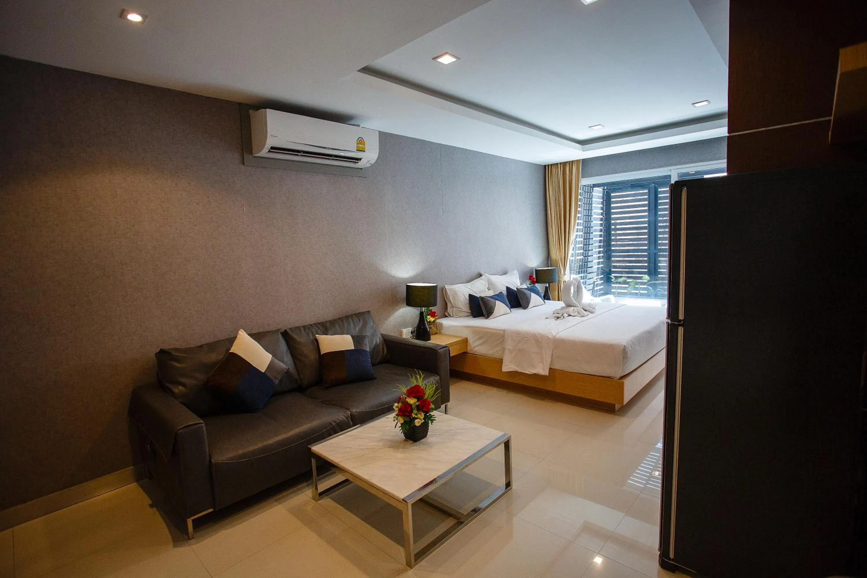 Bed in Platinum Hotel and Apartments