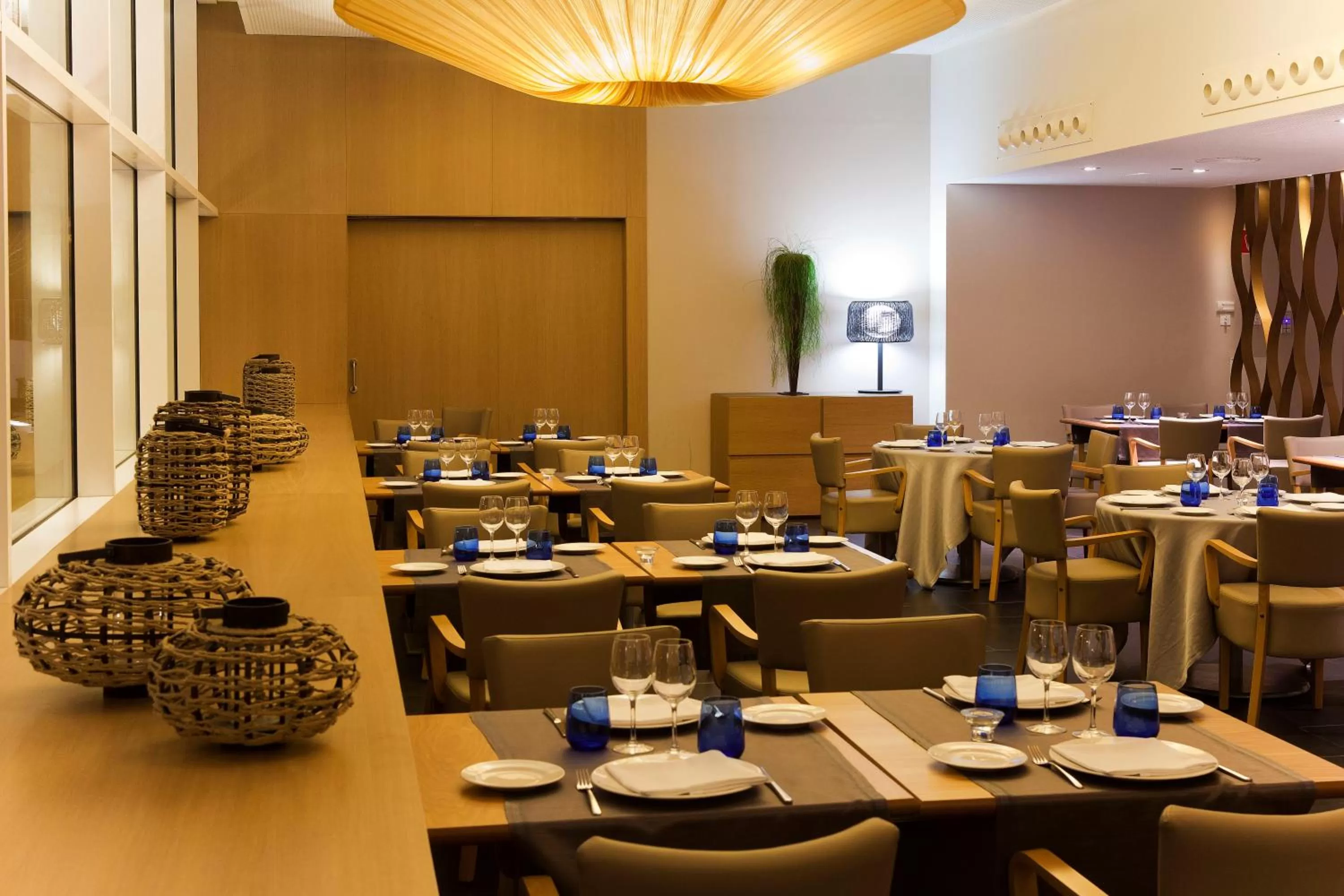 Restaurant/places to eat in Atenea Port Barcelona Mataró