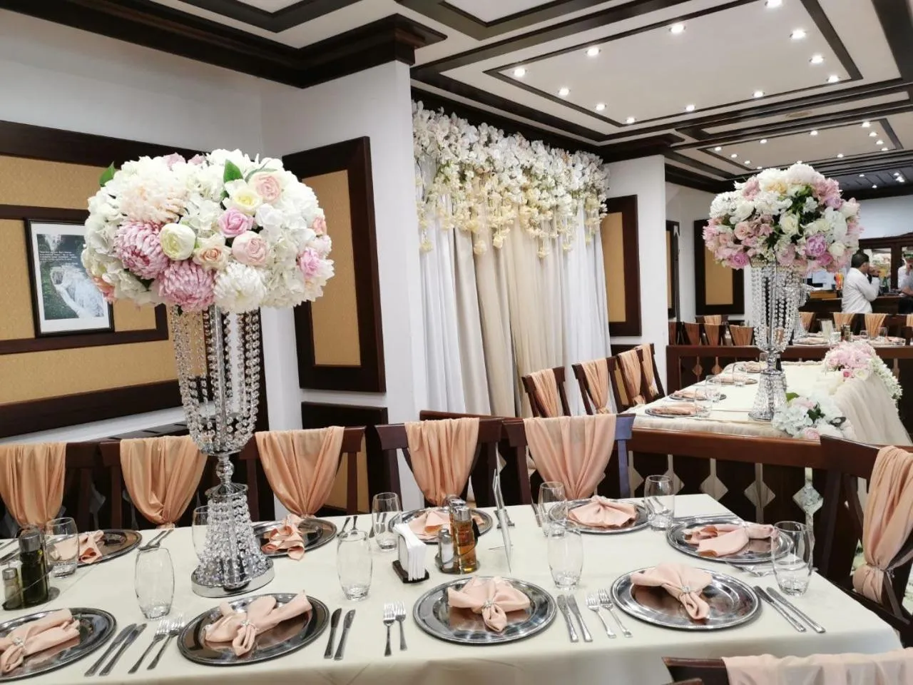 Restaurant/places to eat in SPA Hotel Ismena