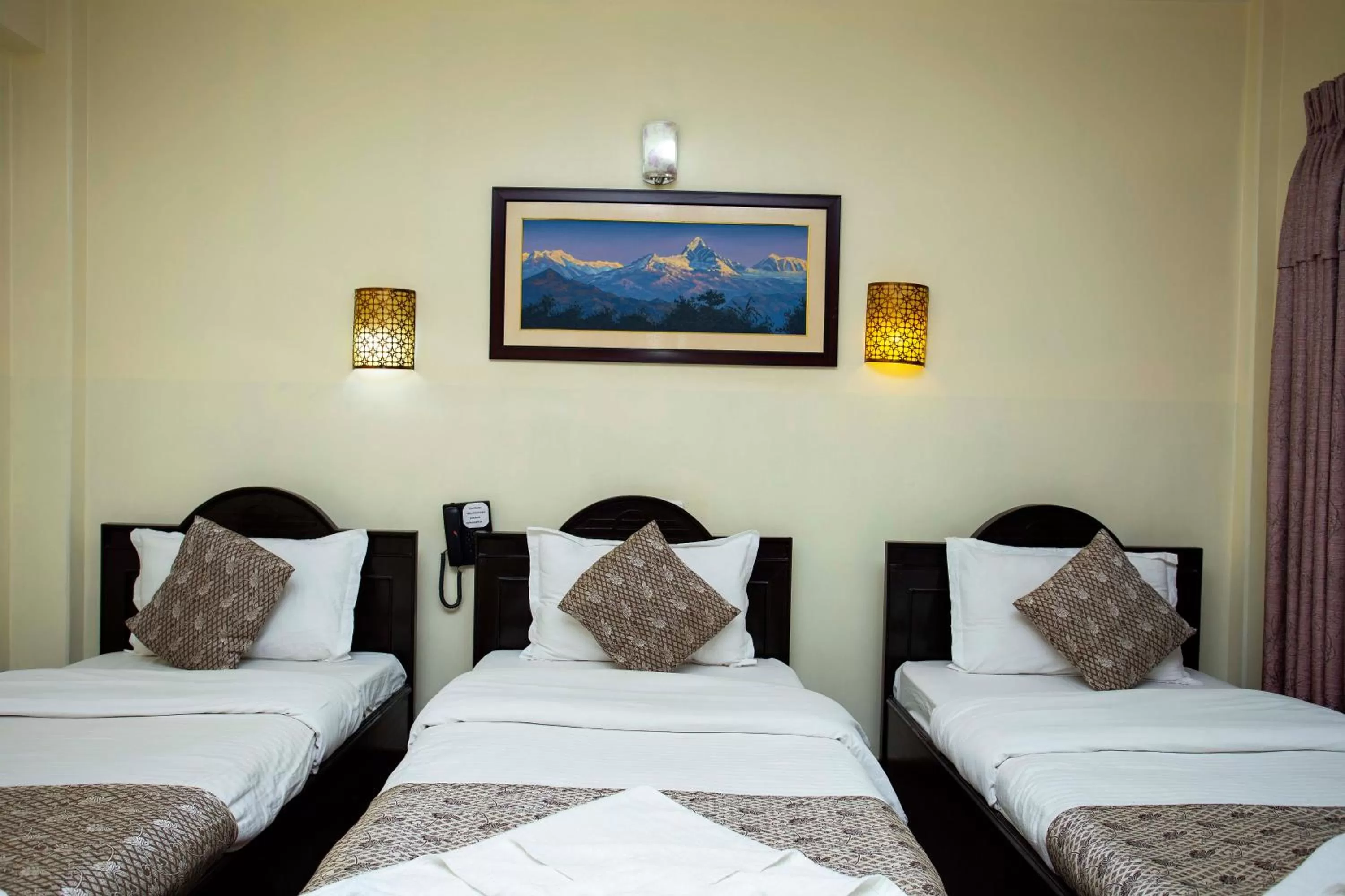 Photo of the whole room, Bed in Hotel Splendid View