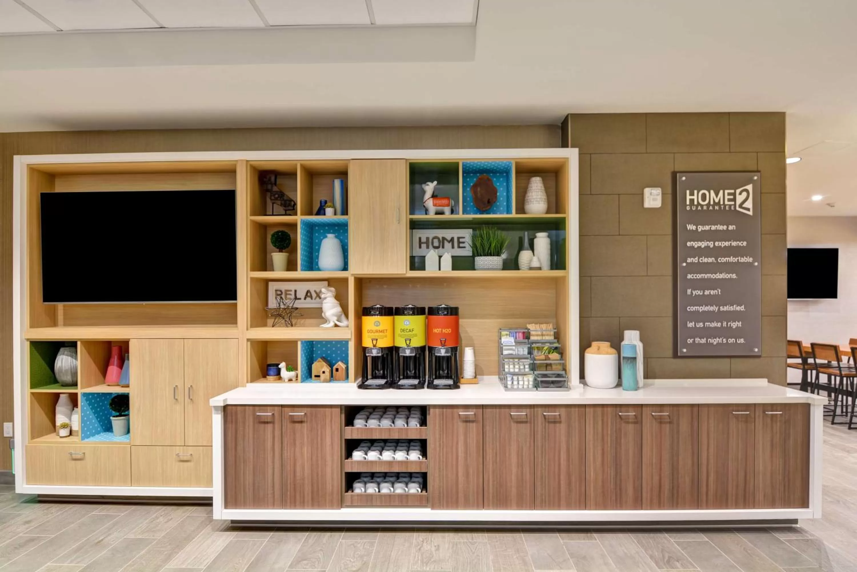 Restaurant/places to eat in Home2 Suites By Hilton Palmdale