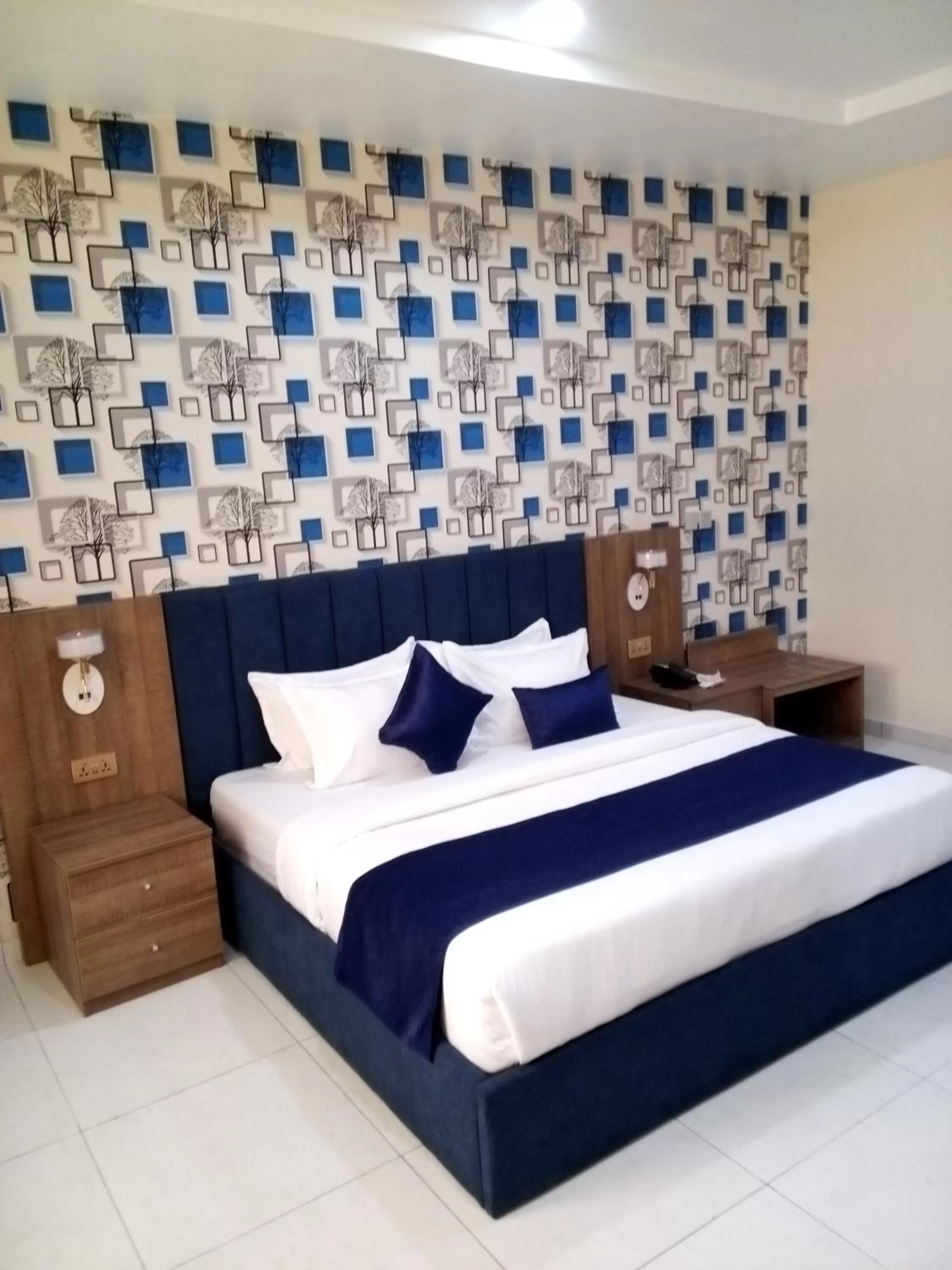 Bedroom, Bed in Proxima Centauri Hotel