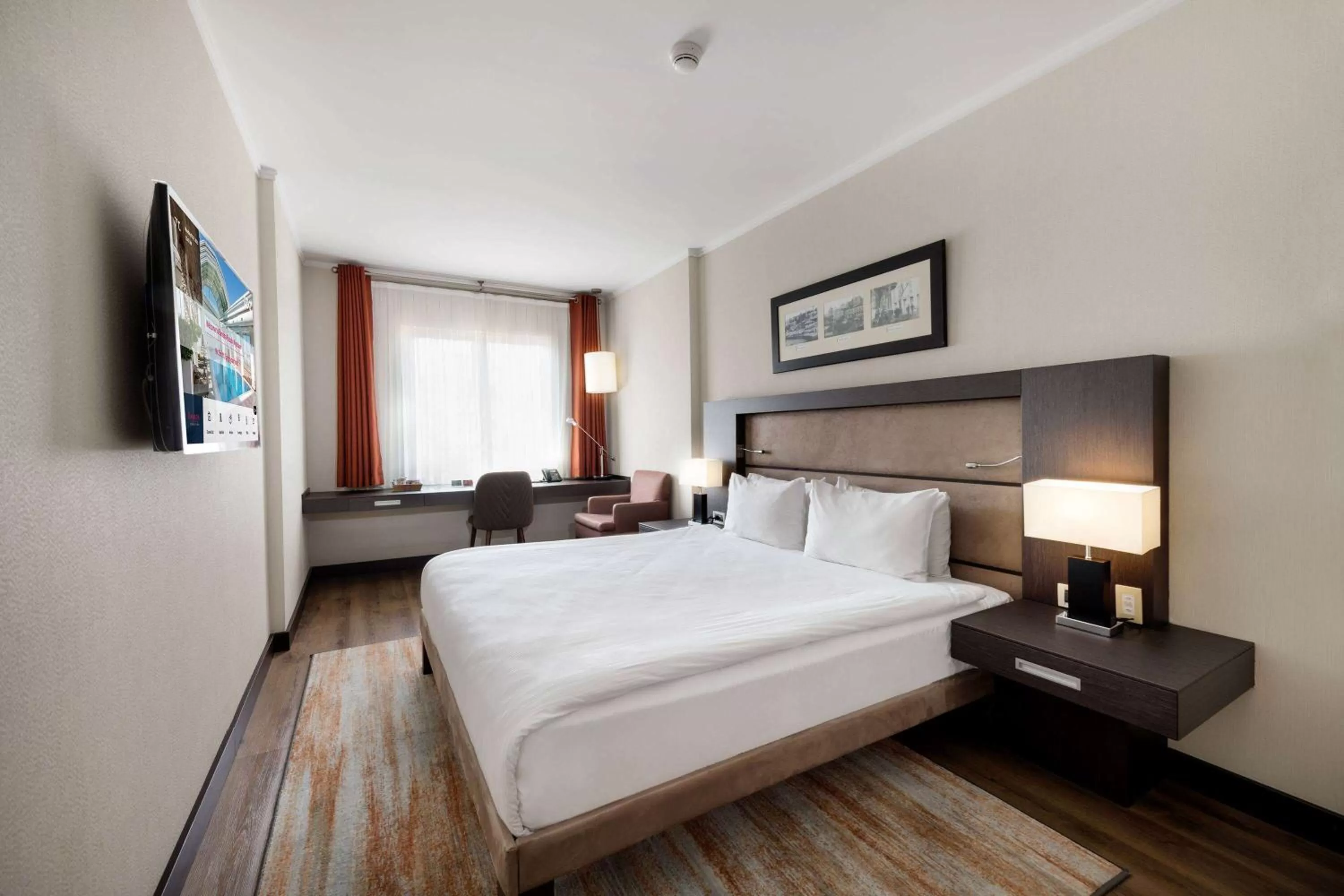 Photo of the whole room, Bed in Ramada Plaza By Wyndham Istanbul City Center