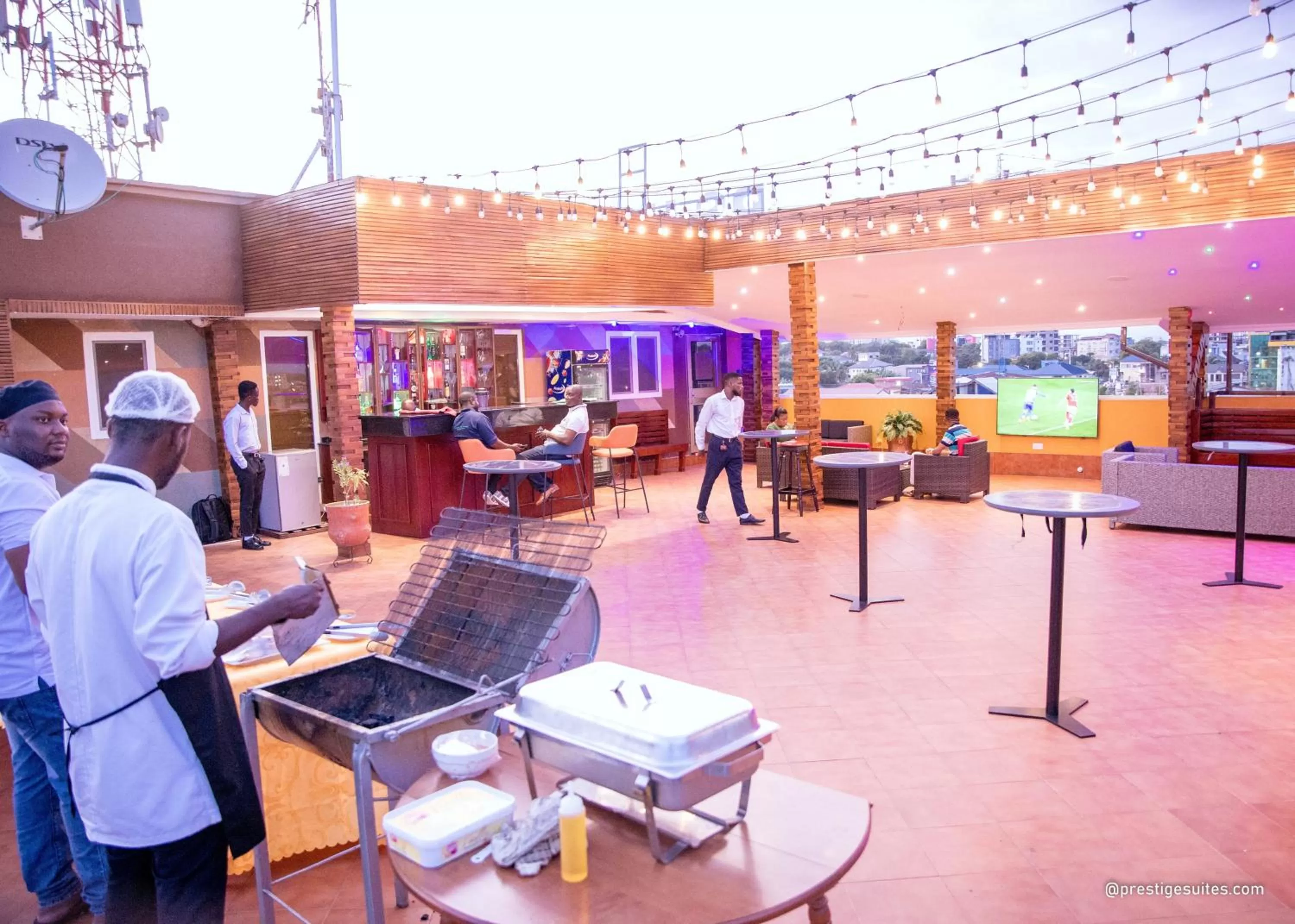 Restaurant/places to eat in Prestige Suites