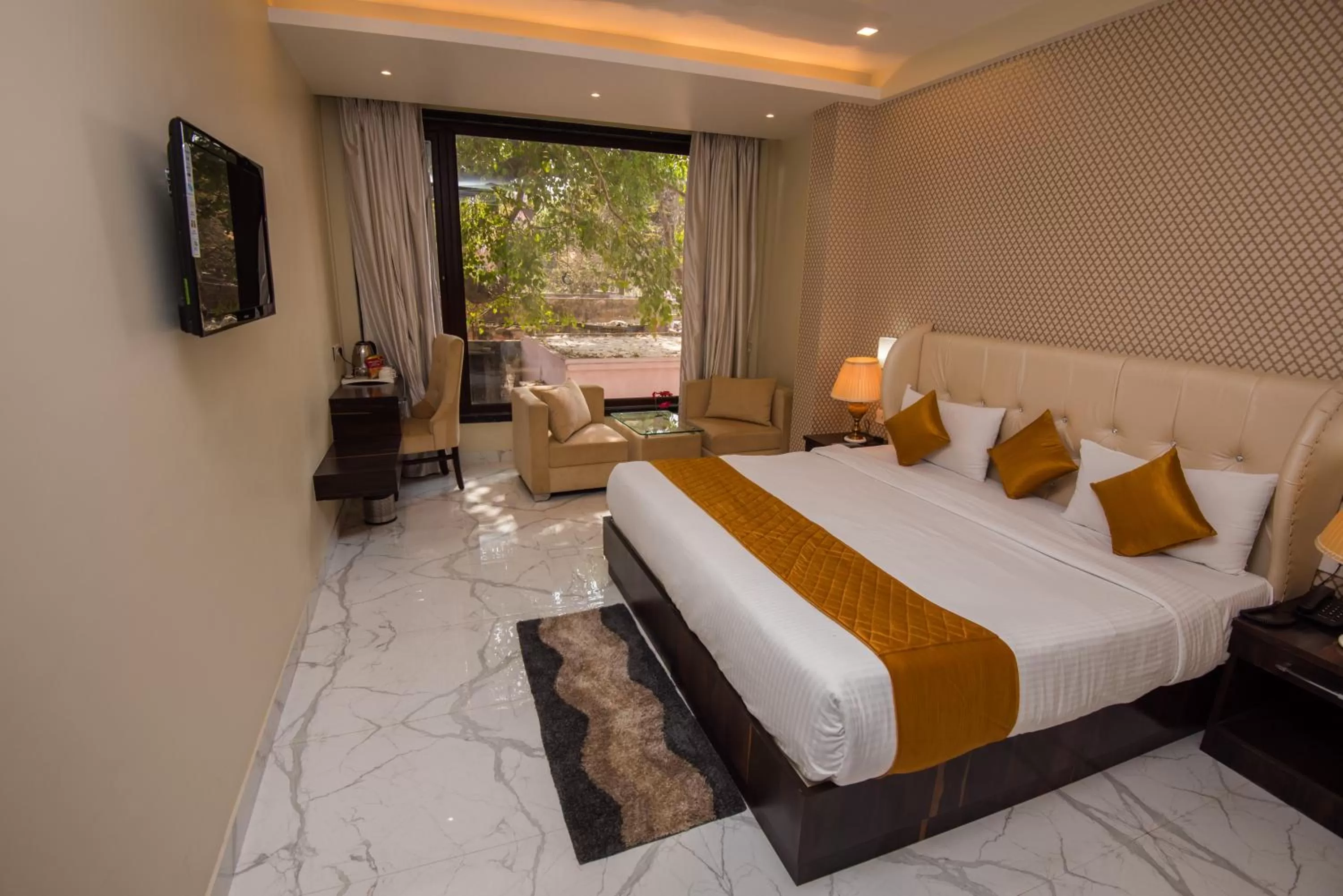 Bedroom, Bed in Hotel Heritage Inn at Assi Ghat