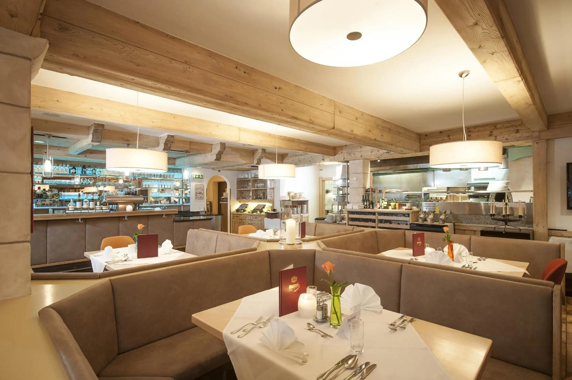 Restaurant/places to eat in MANNI das Hotel