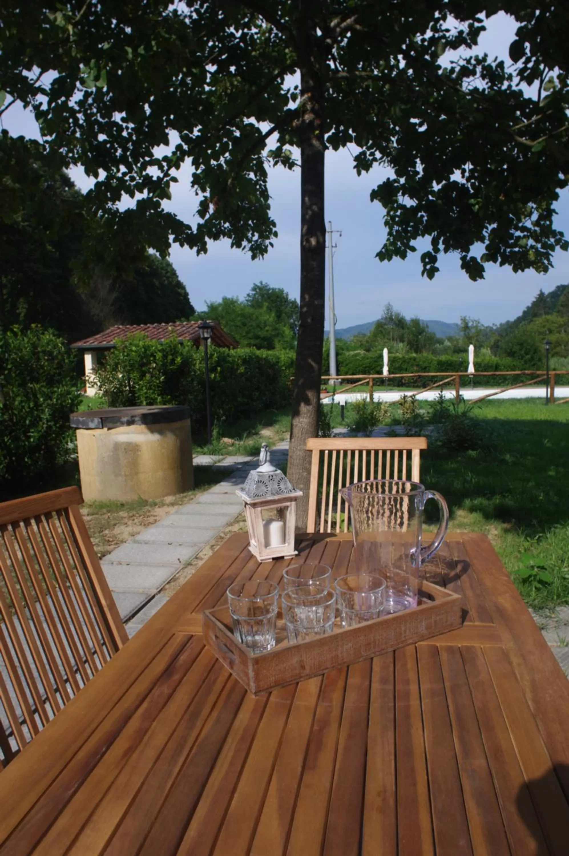 Garden in CASALE LA FATA -tipico toscano immerso nelle colline tra Lucca e Versilia, 6 appartamenti indipendenti