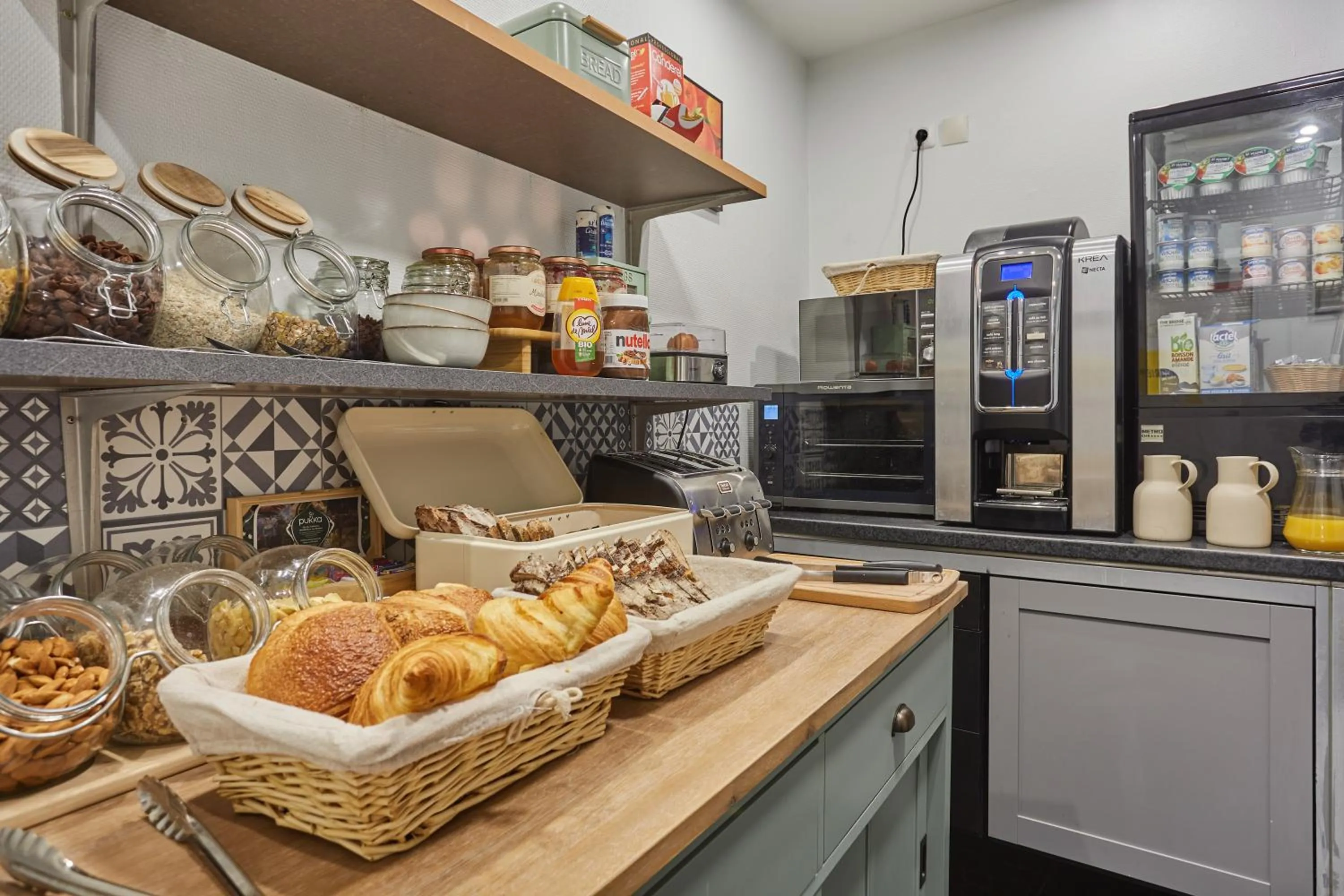 Buffet breakfast, Food in Hipotel Paris Buttes Chaumont