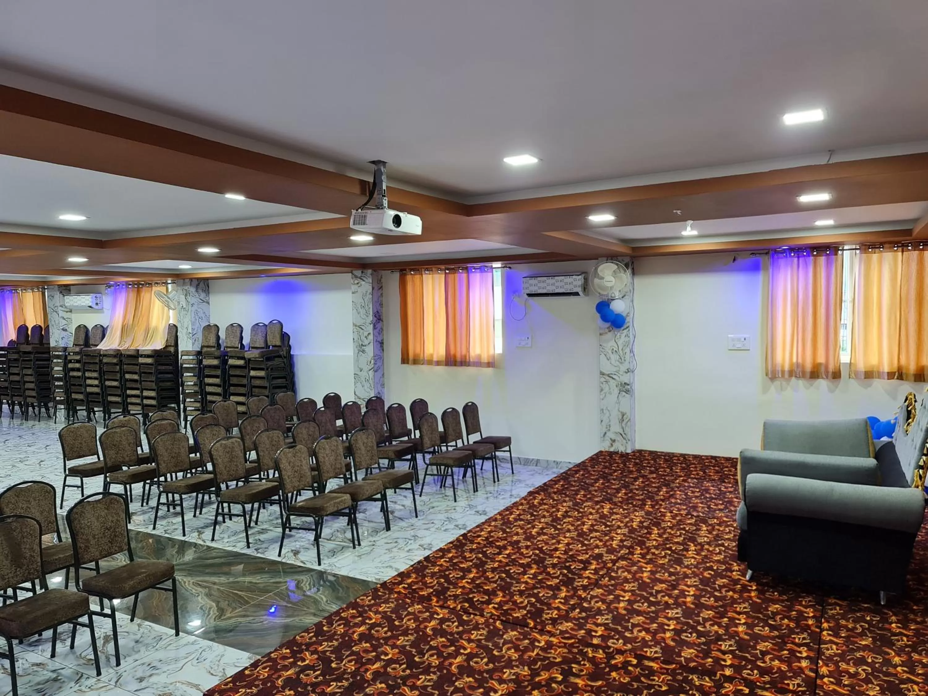Banquet/Function facilities in Vijay Shree Inn