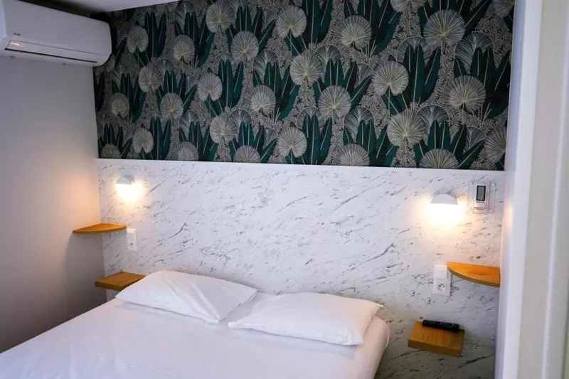 Bed in Brit Hotel Essentiel REIMS Taissy