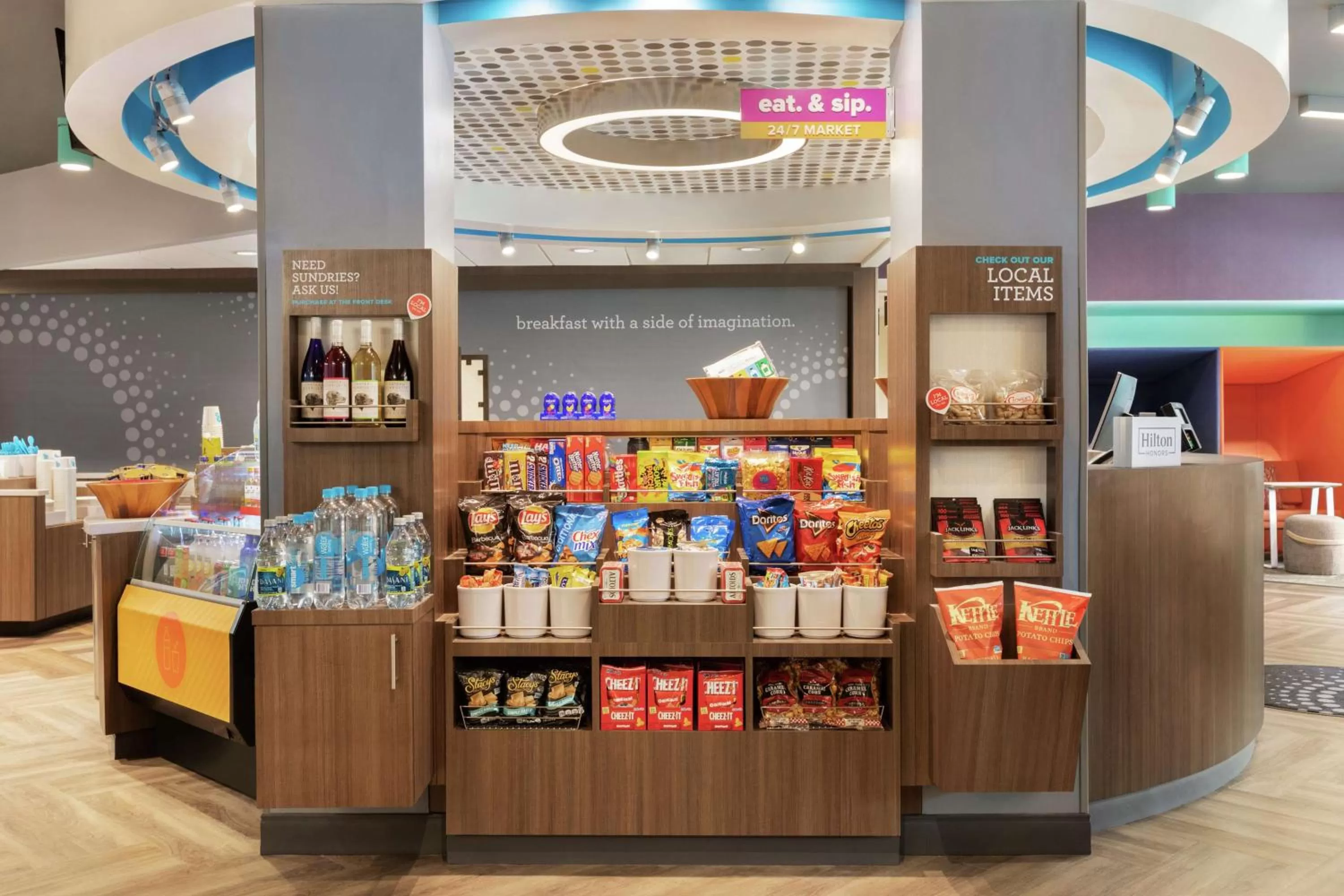 Restaurant/places to eat in Tru By Hilton Harbison Columbia