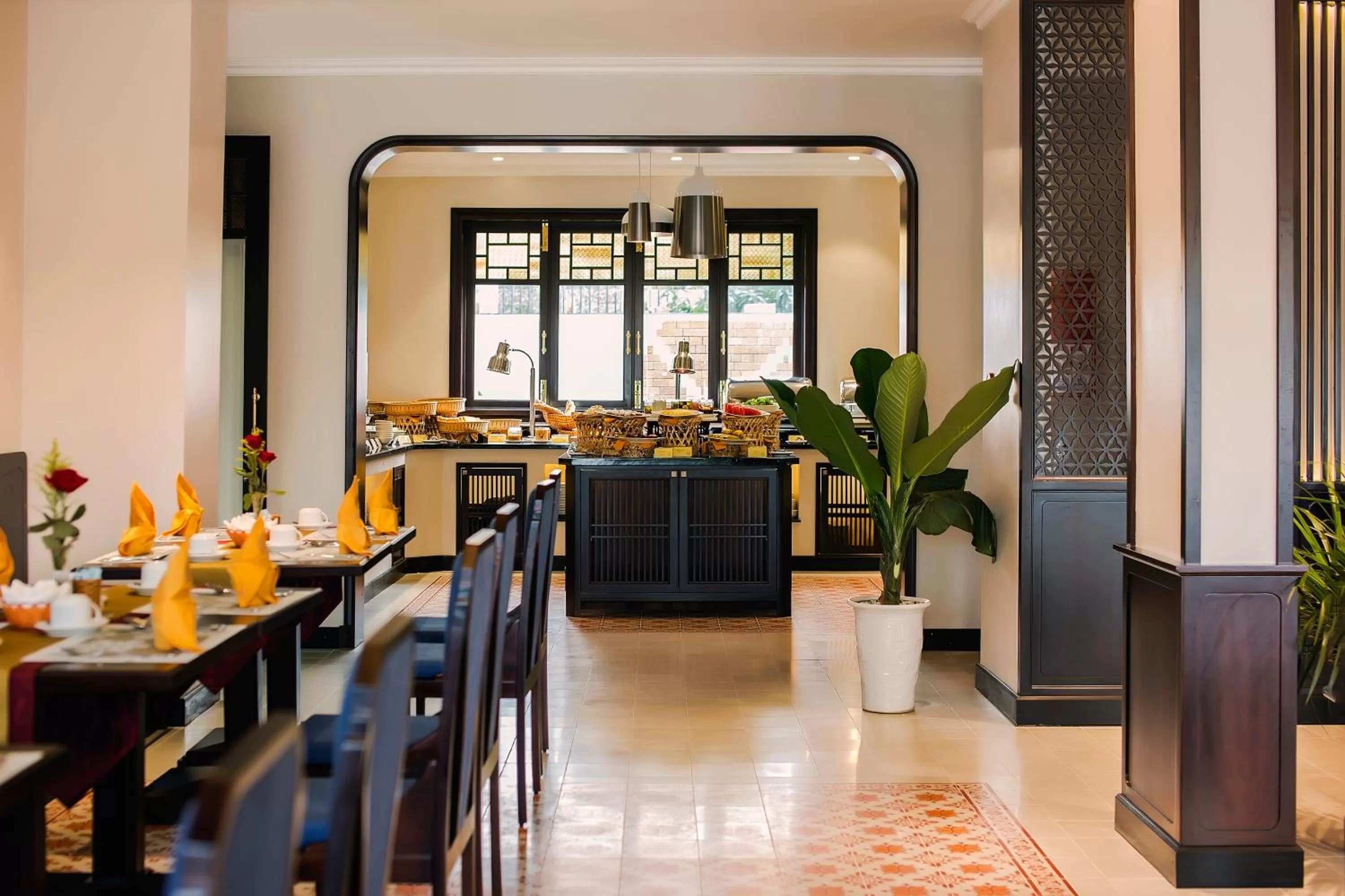 Restaurant/places to eat in Laluna Hoi An Riverside Hotel & Spa