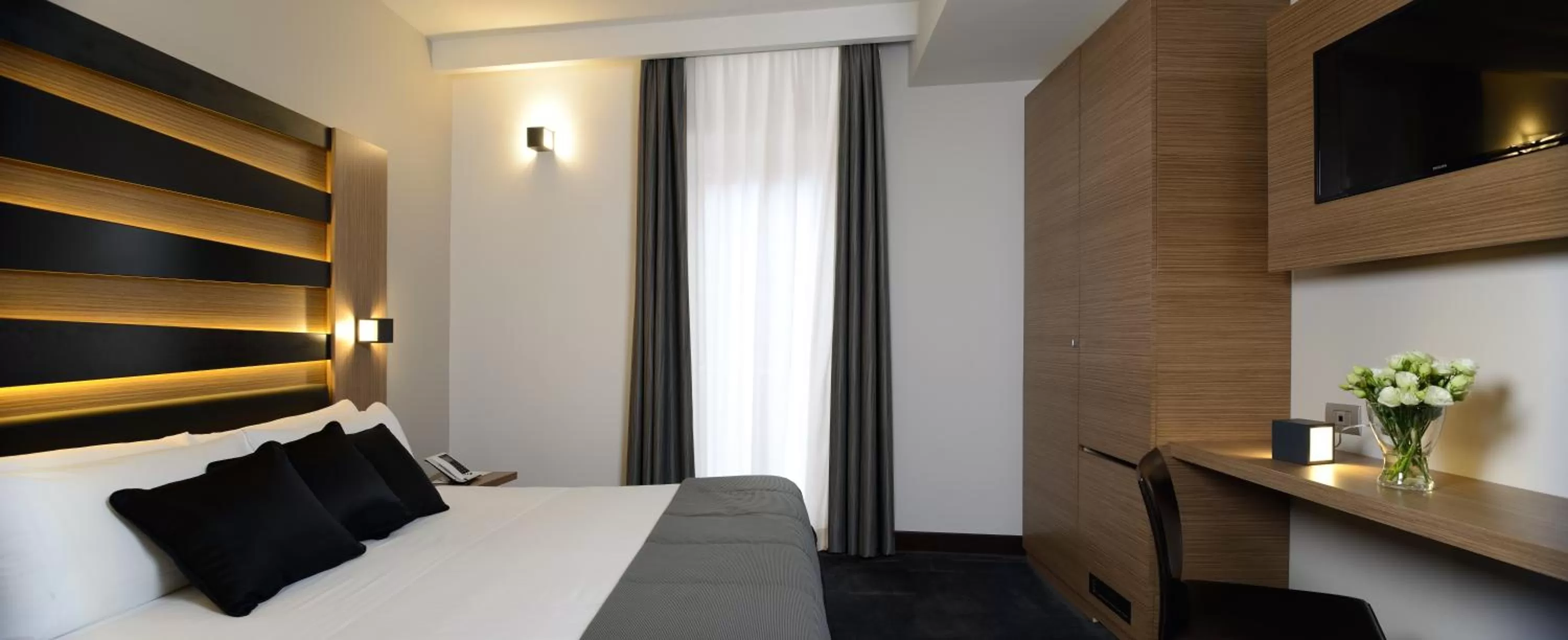 Photo of the whole room, Bed in Hotel Trevi - Gruppo Trevi Hotels