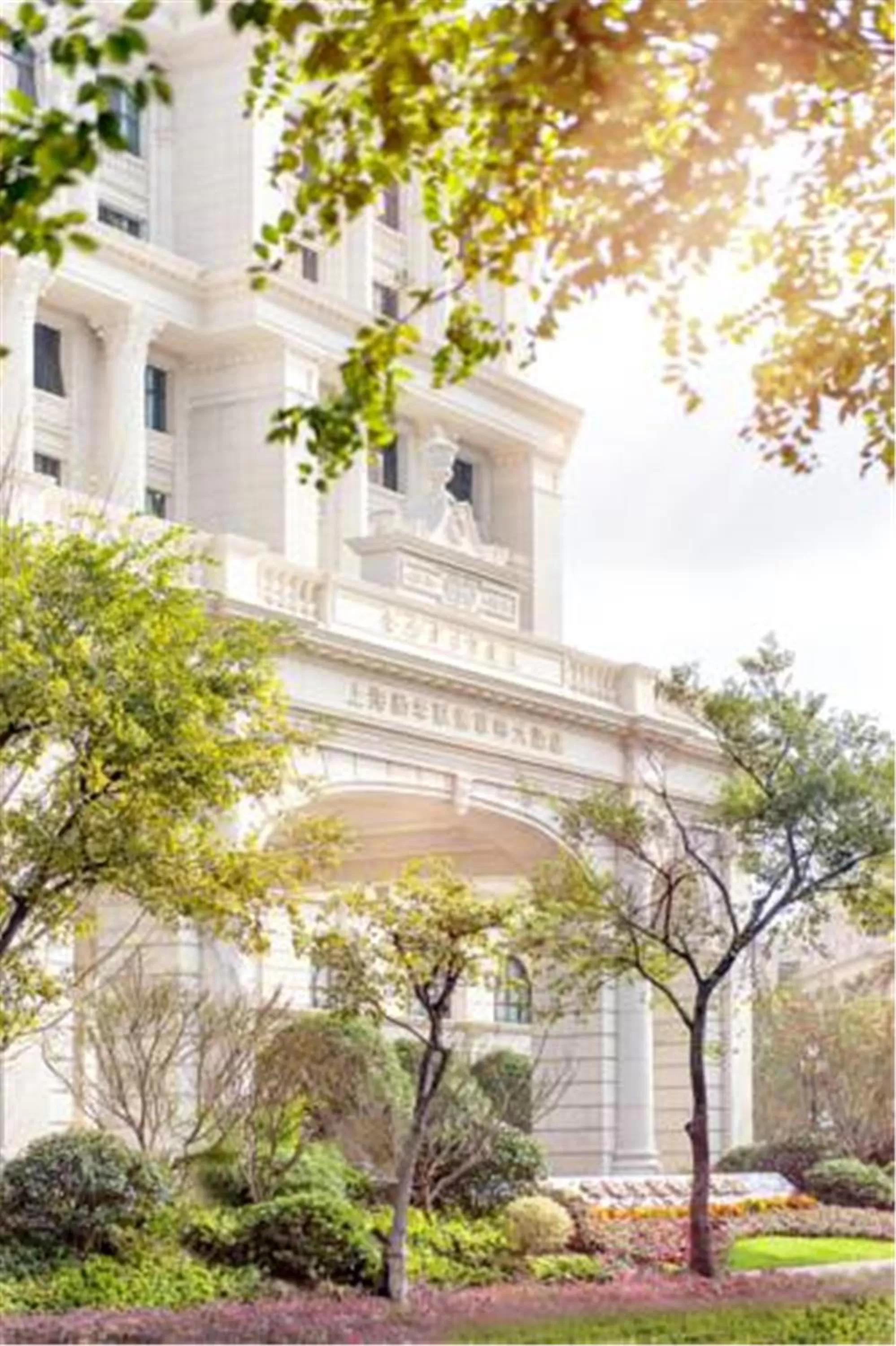 Property building in Sofitel Shanghai Hongqiao