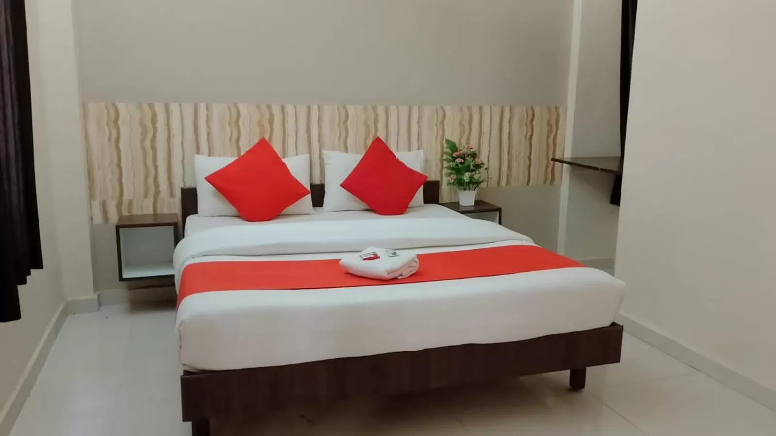 Bedroom, Bed in Hotel Nawanagar Residency