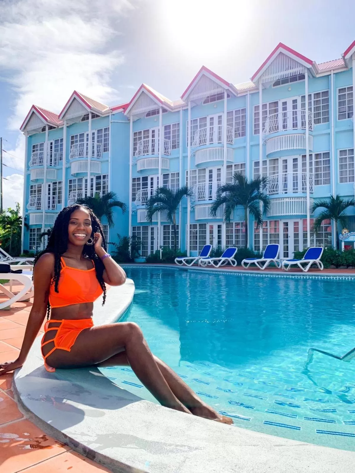 Property building in Bay Gardens Marina Haven