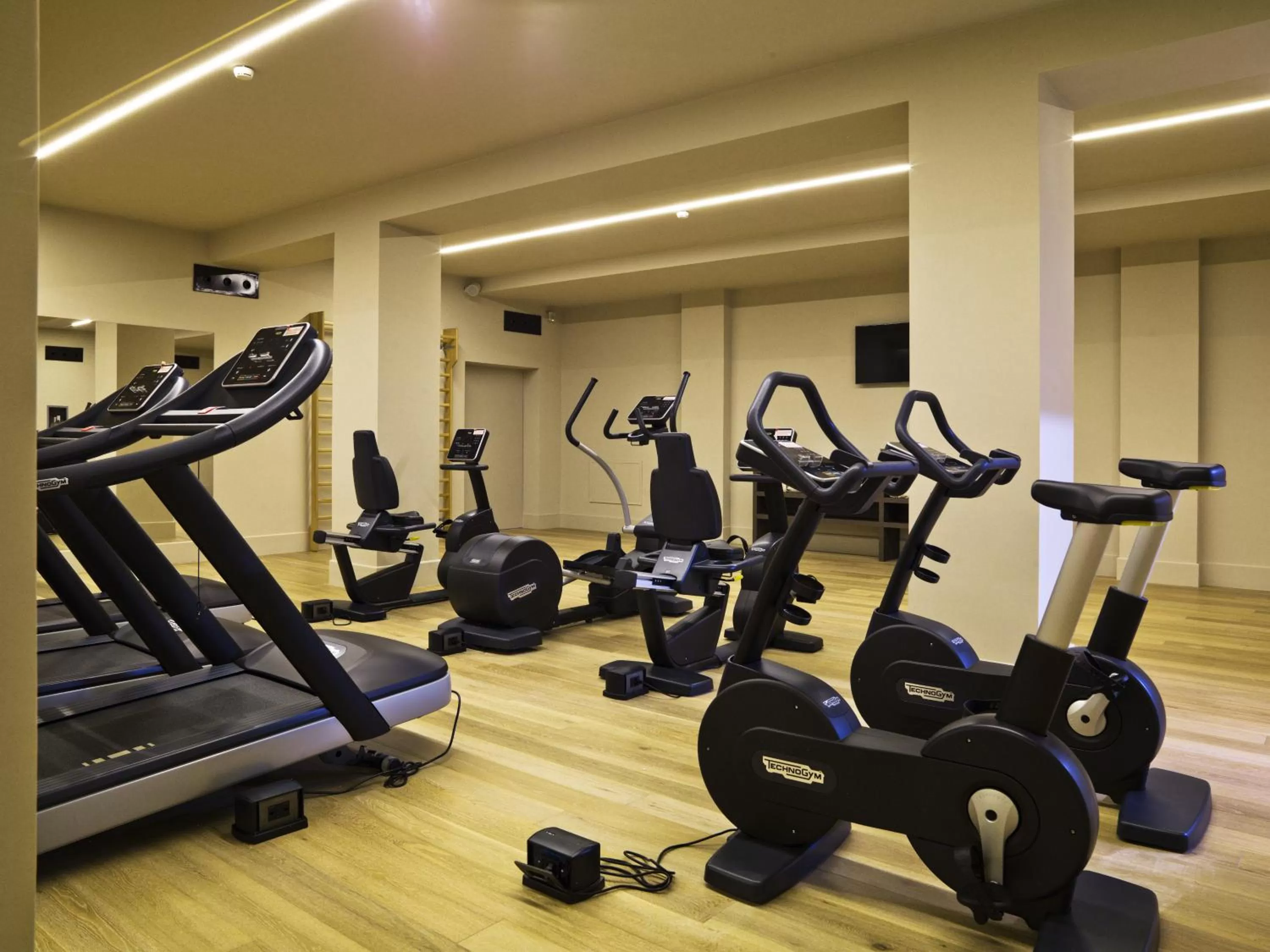 Fitness centre/facilities in A.Roma Lifestyle Hotel