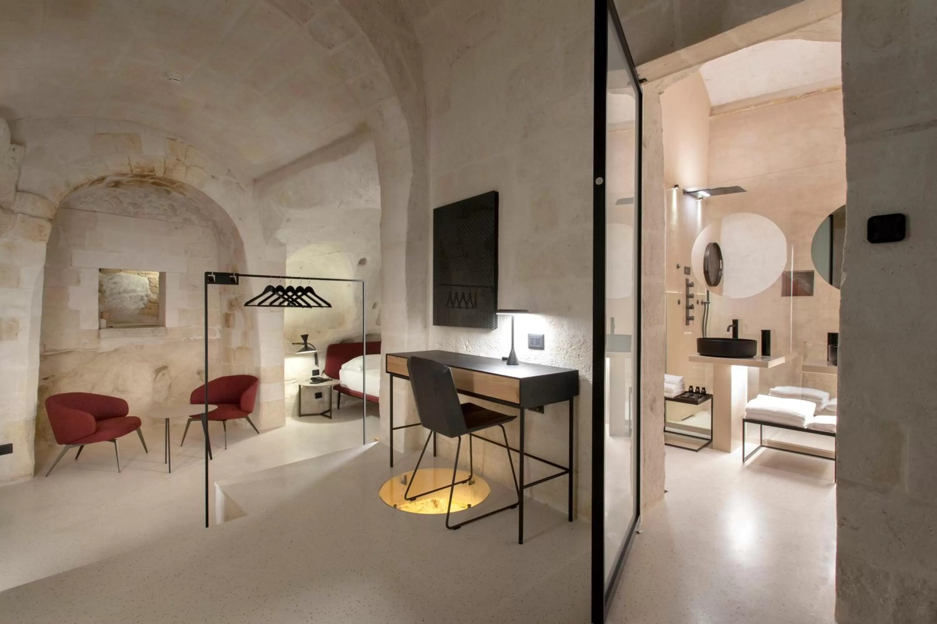 Photo of the whole room, Bed in PIANELLE RESORT