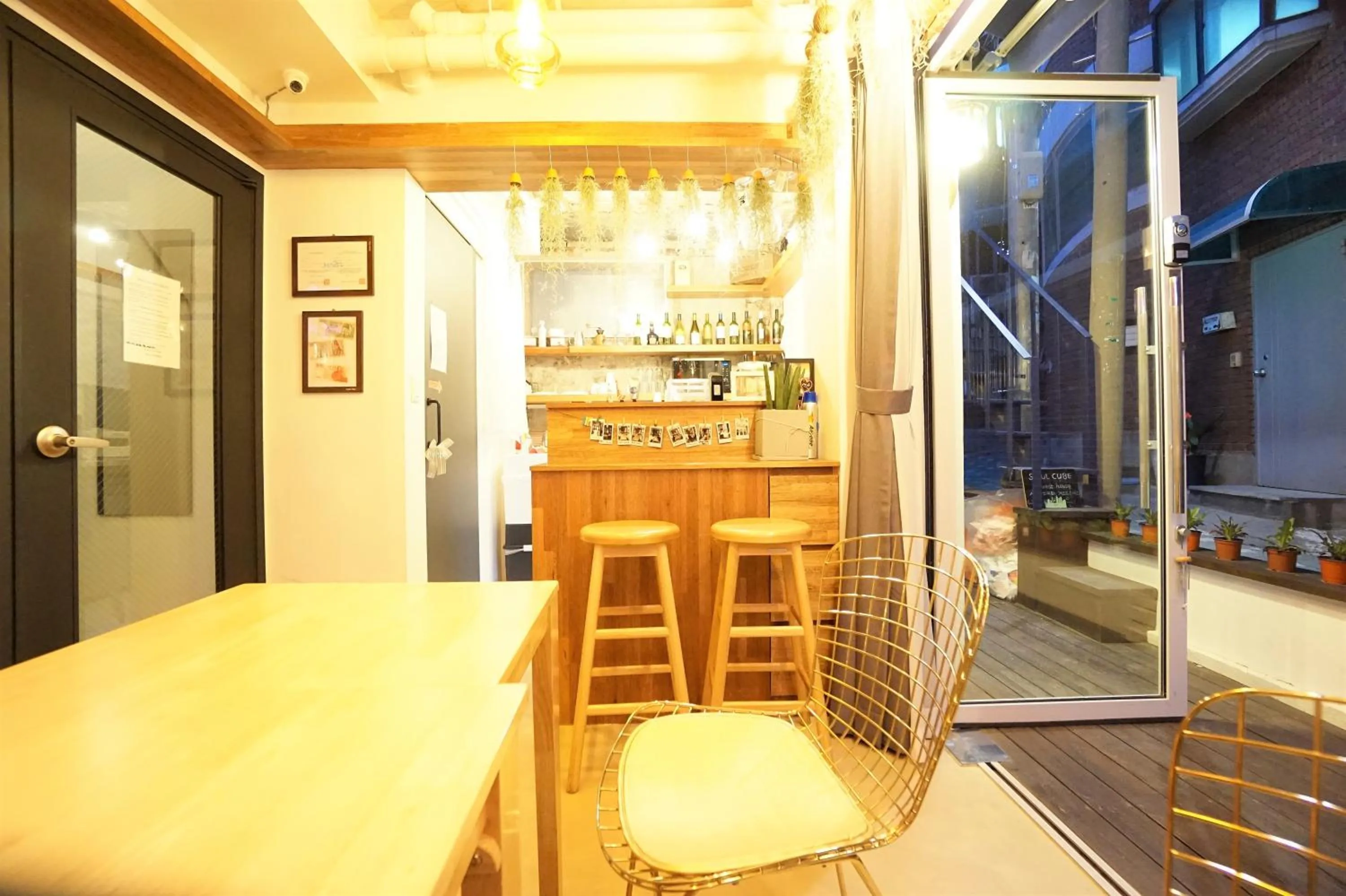 Communal lounge/ TV room in Seoulcube Ewha -Female only