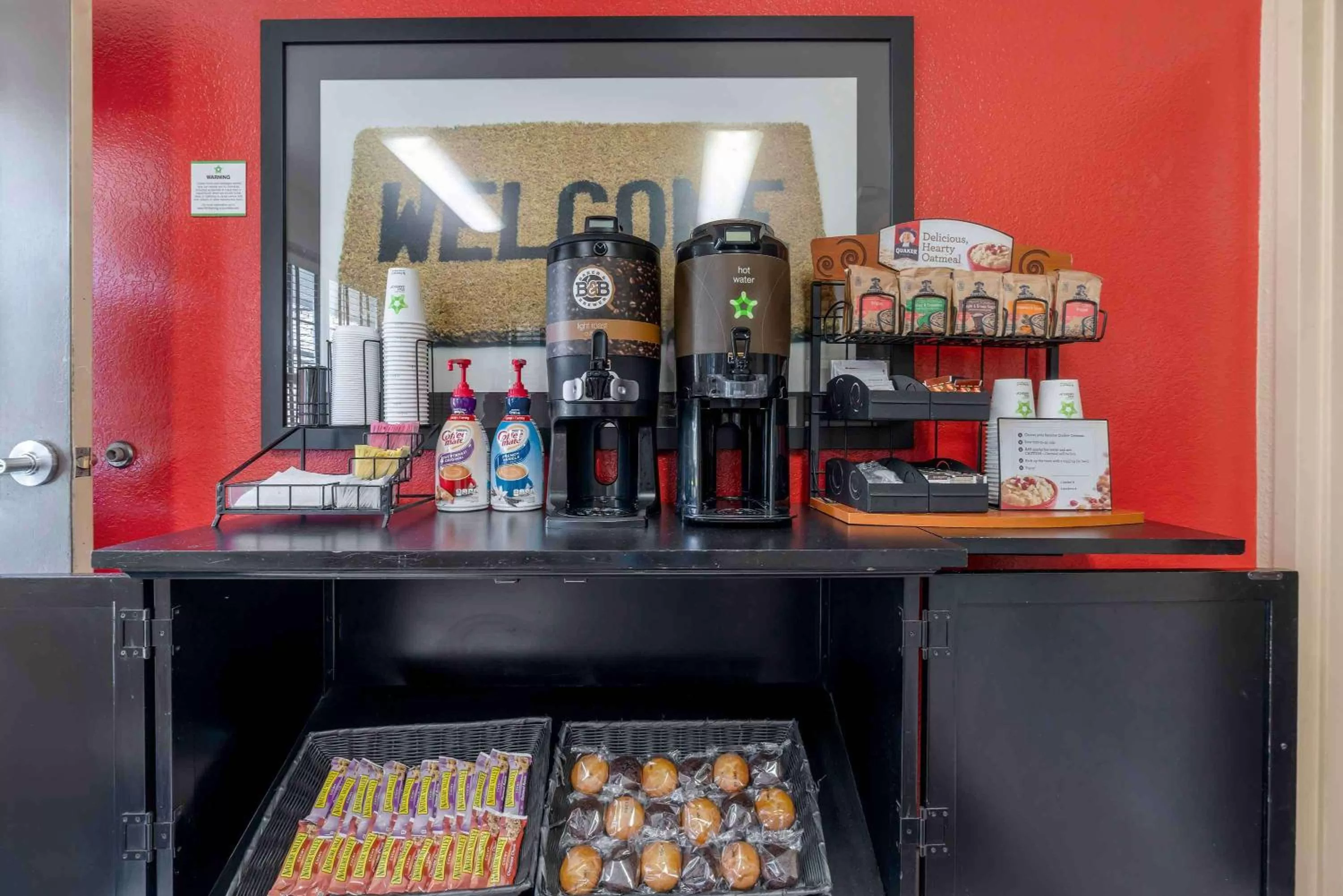 Breakfast in Extended Stay America Suites - Santa Rosa - South