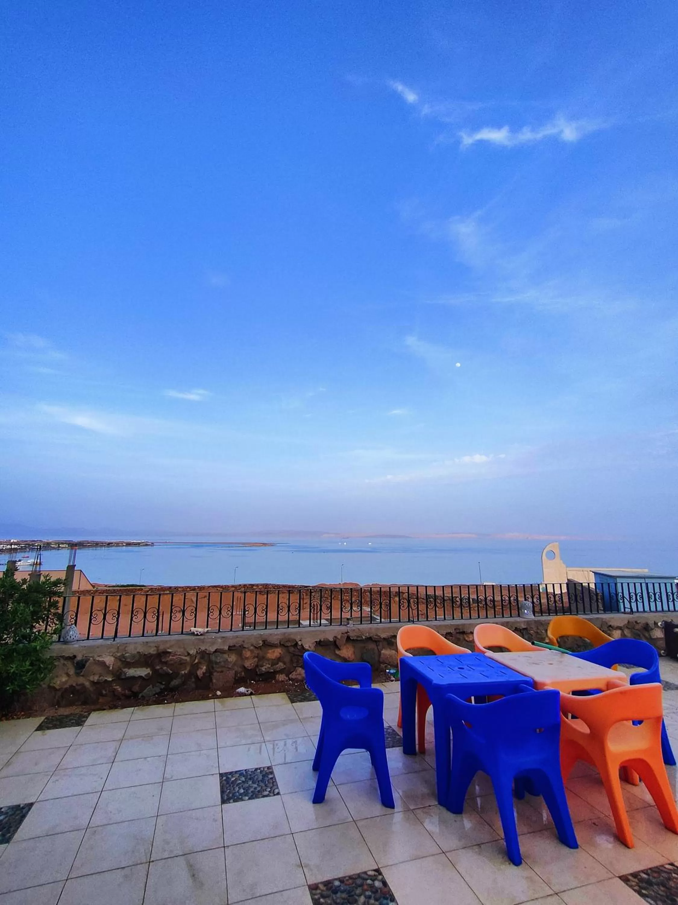 Seaview Panorama Boatel