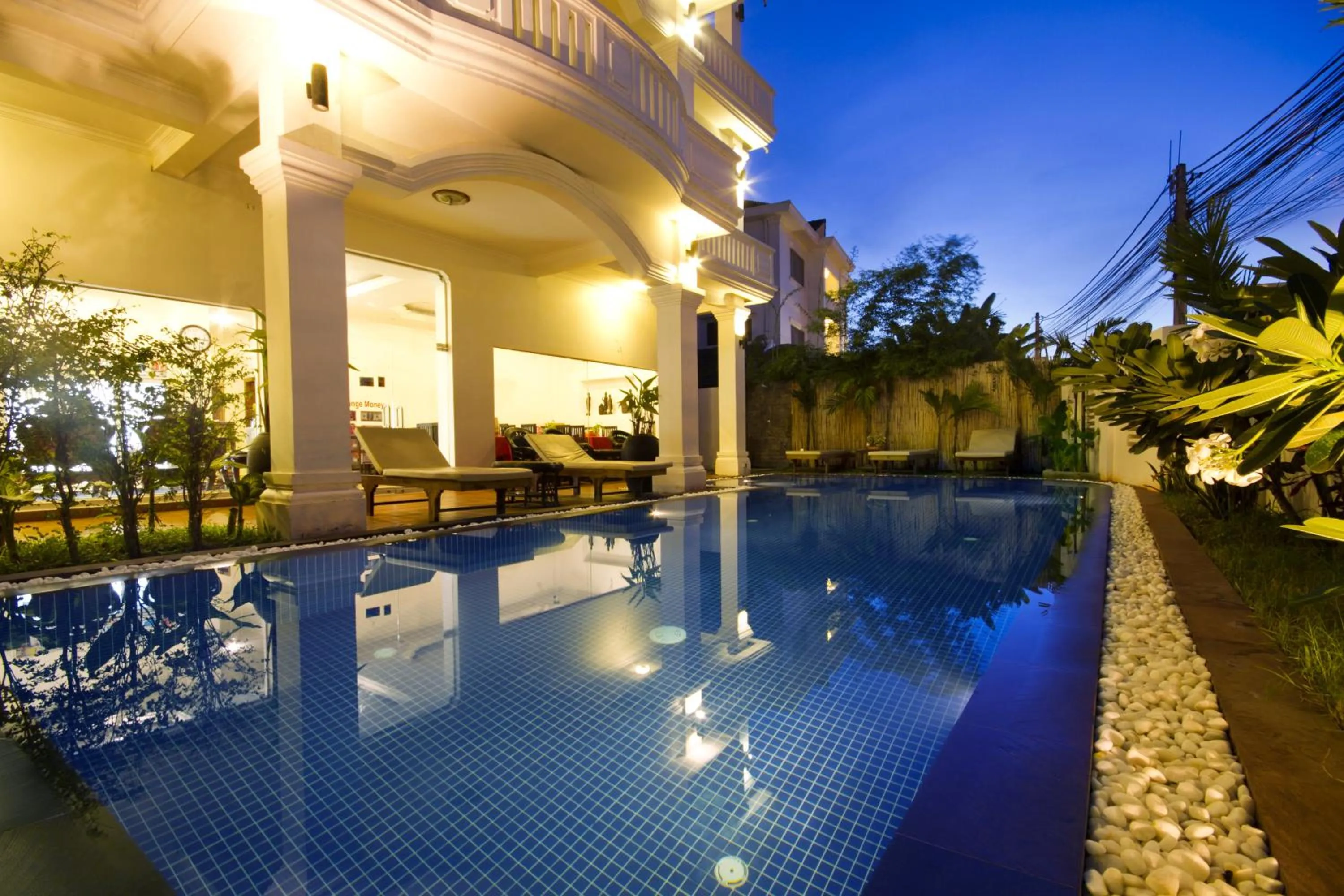 Swimming pool in King Boutique Hotel