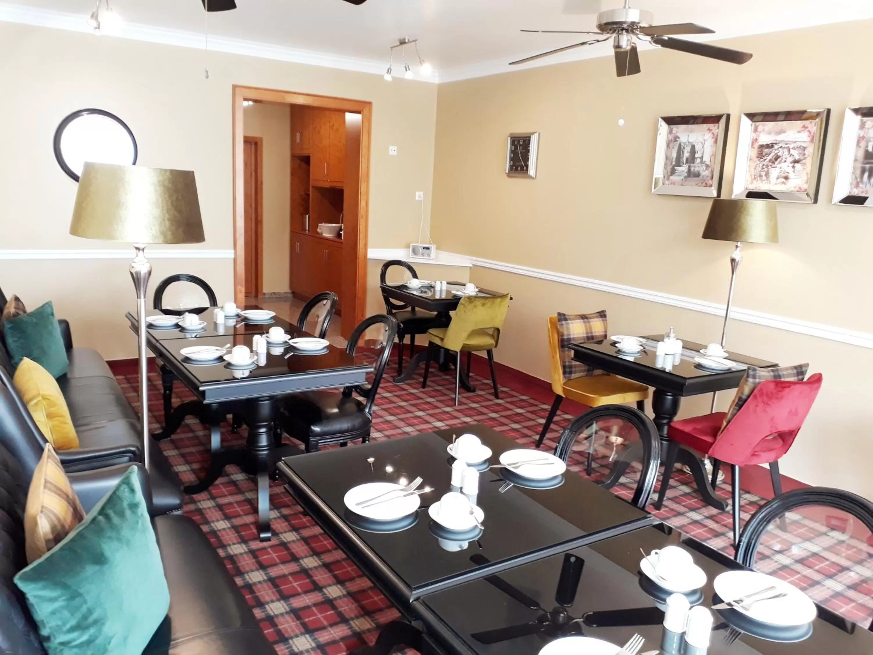 Breakfast in Hotel Sir & Lady Astor