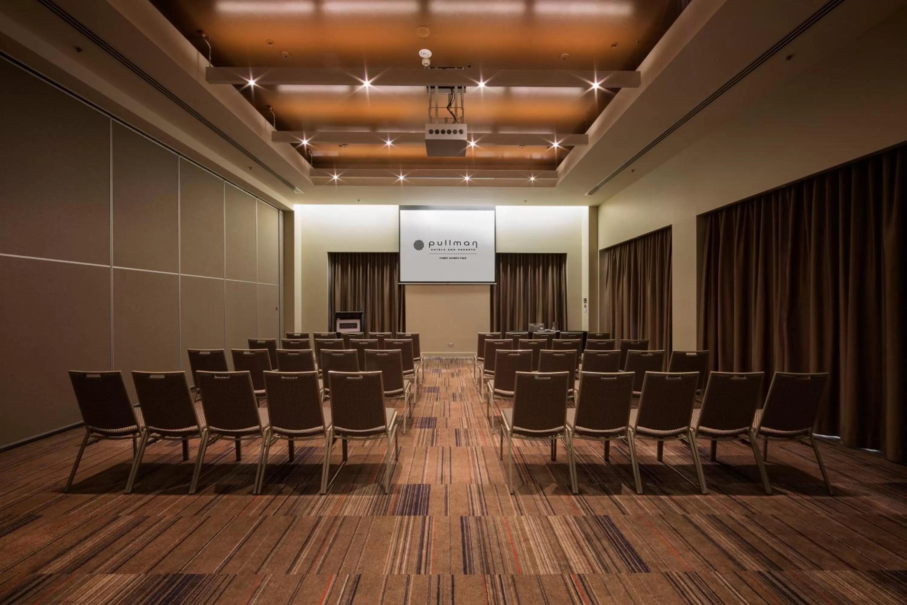 Business facilities in Pullman Sydney Olympic Park