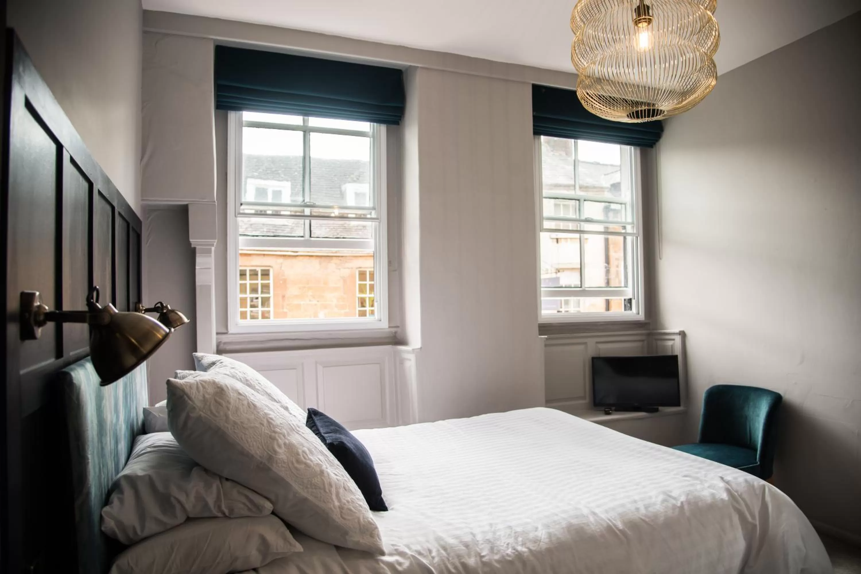 Bedroom in The Crown