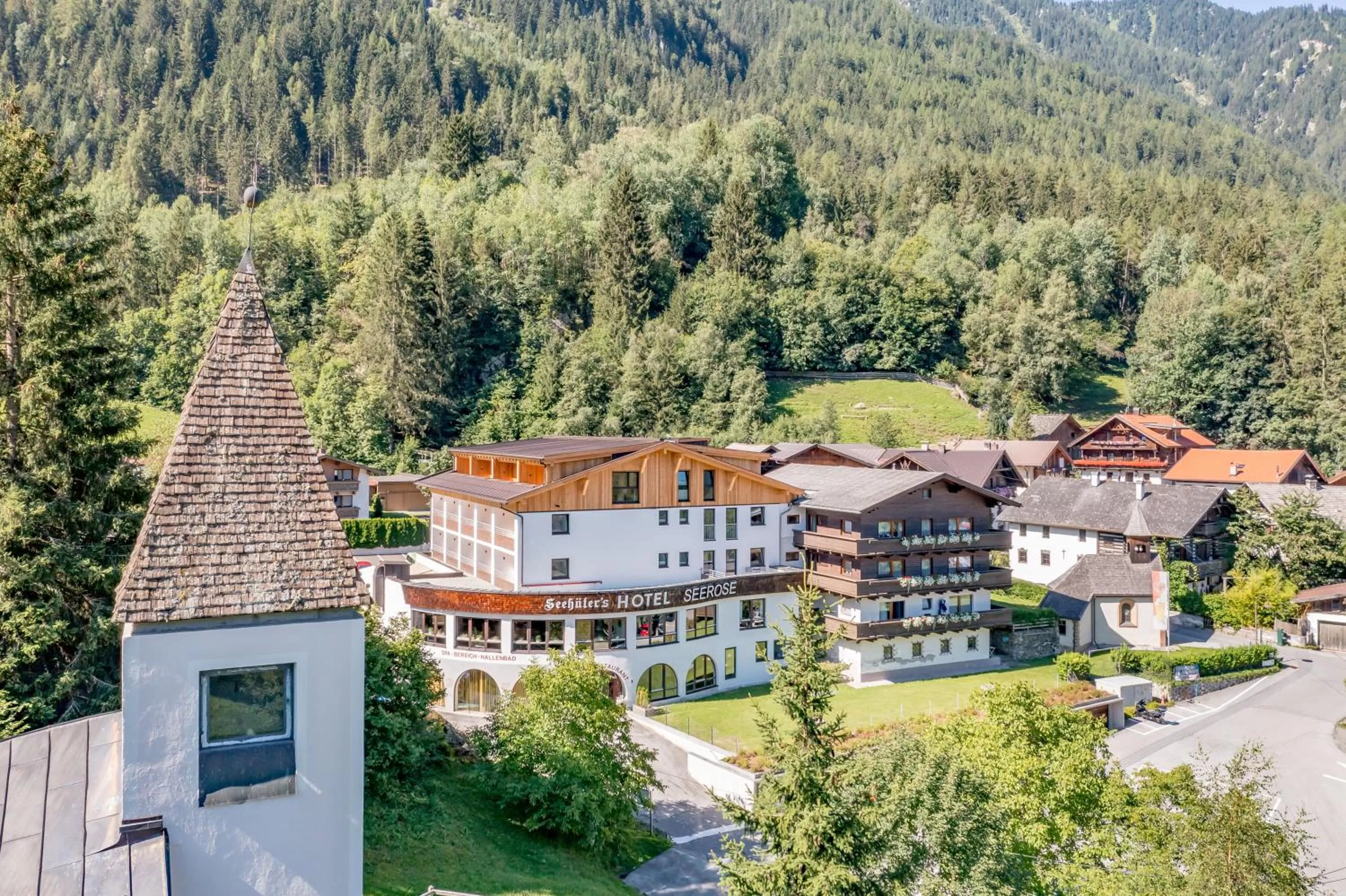 Property building in Seehüter's Hotel Seerose