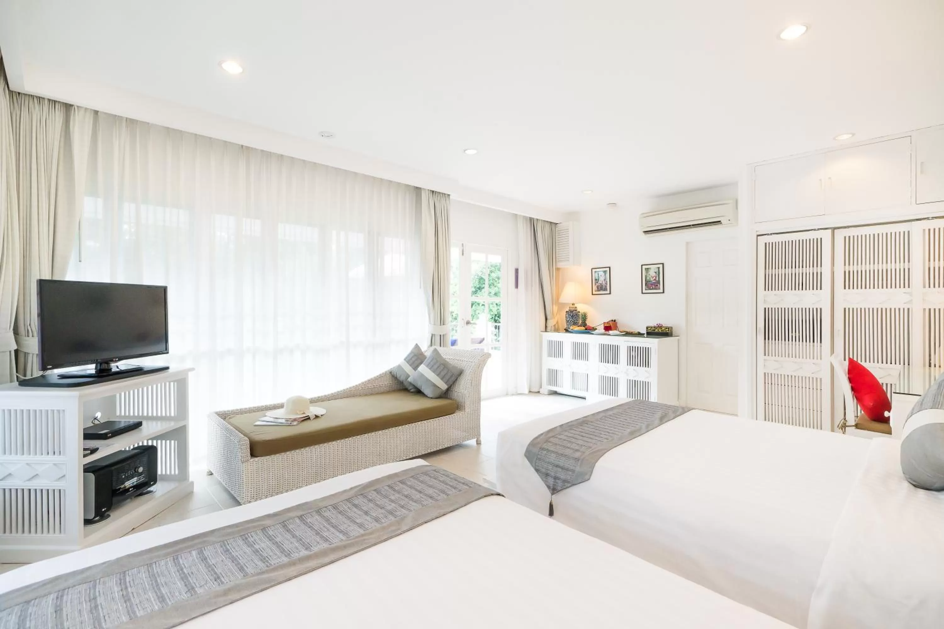 Bed in Laksasubha Hua Hin