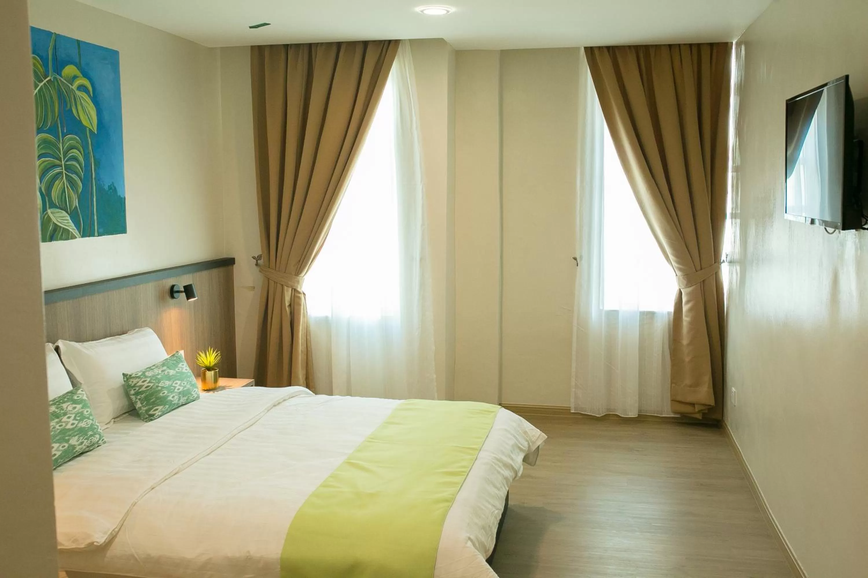 Bed in Savana Hotel & Serviced Apartments