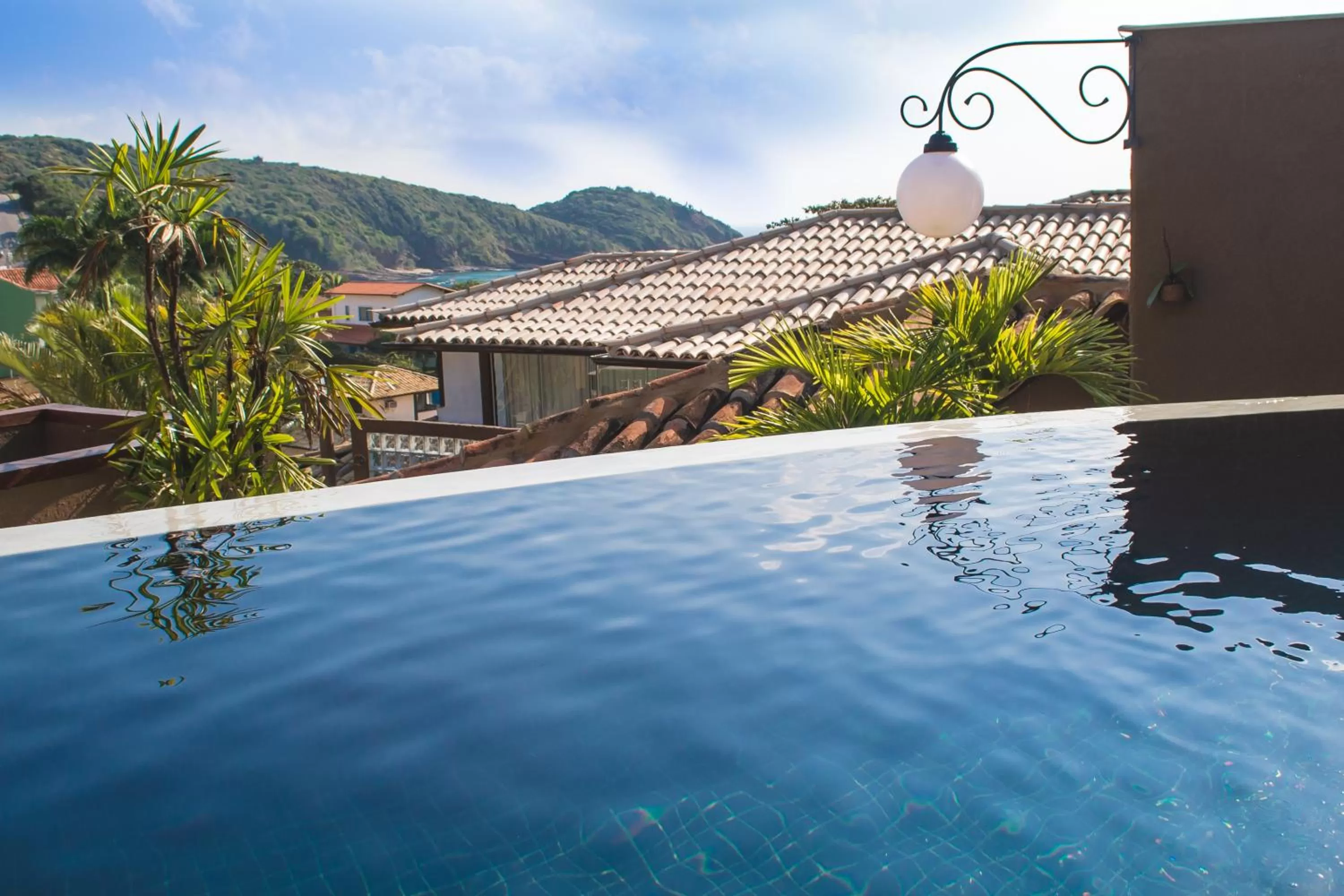 Swimming pool in Pousada Praia João Fernandes