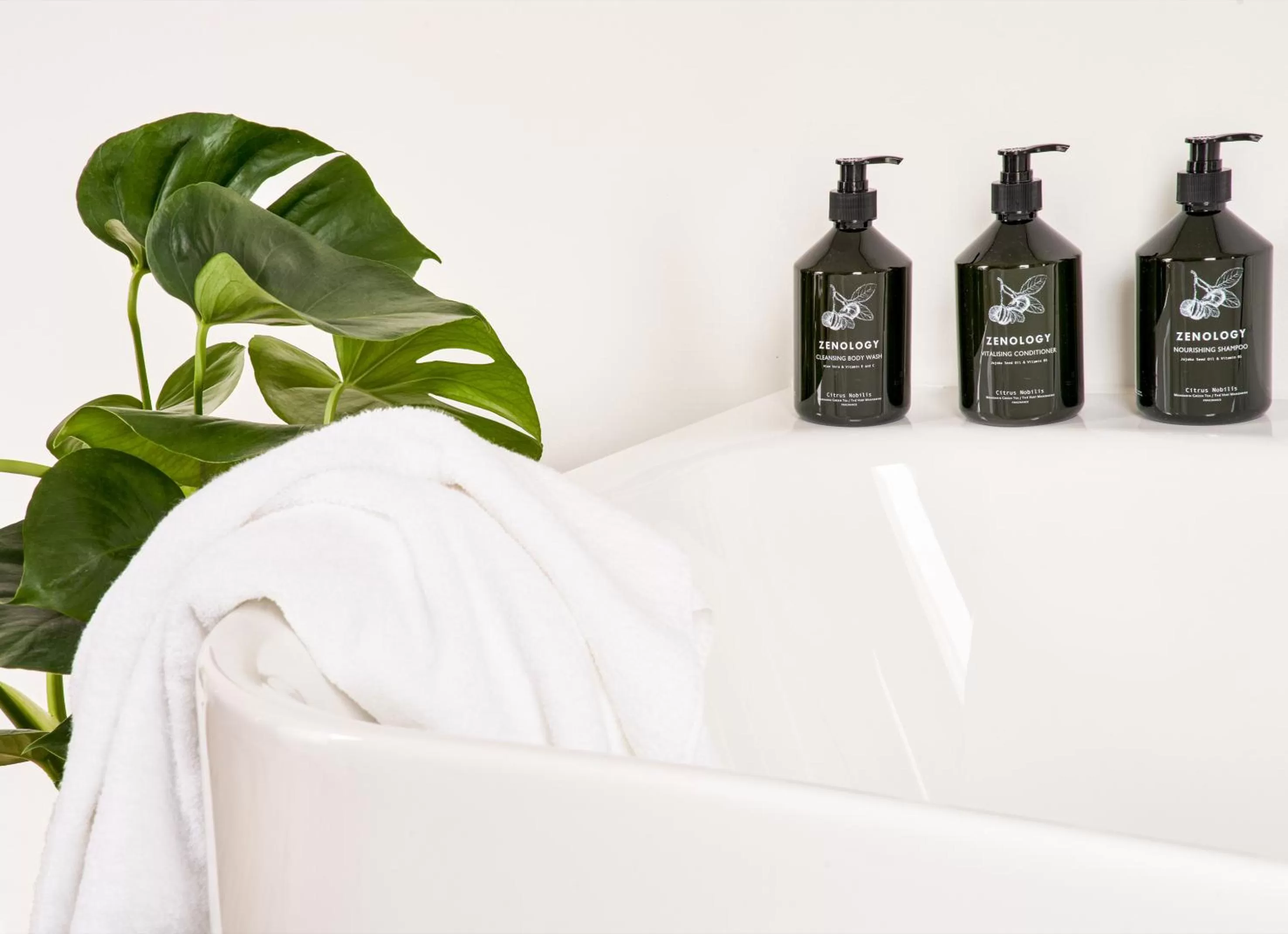 Bathroom in Park Centraal Den Haag, part of Sircle Collection