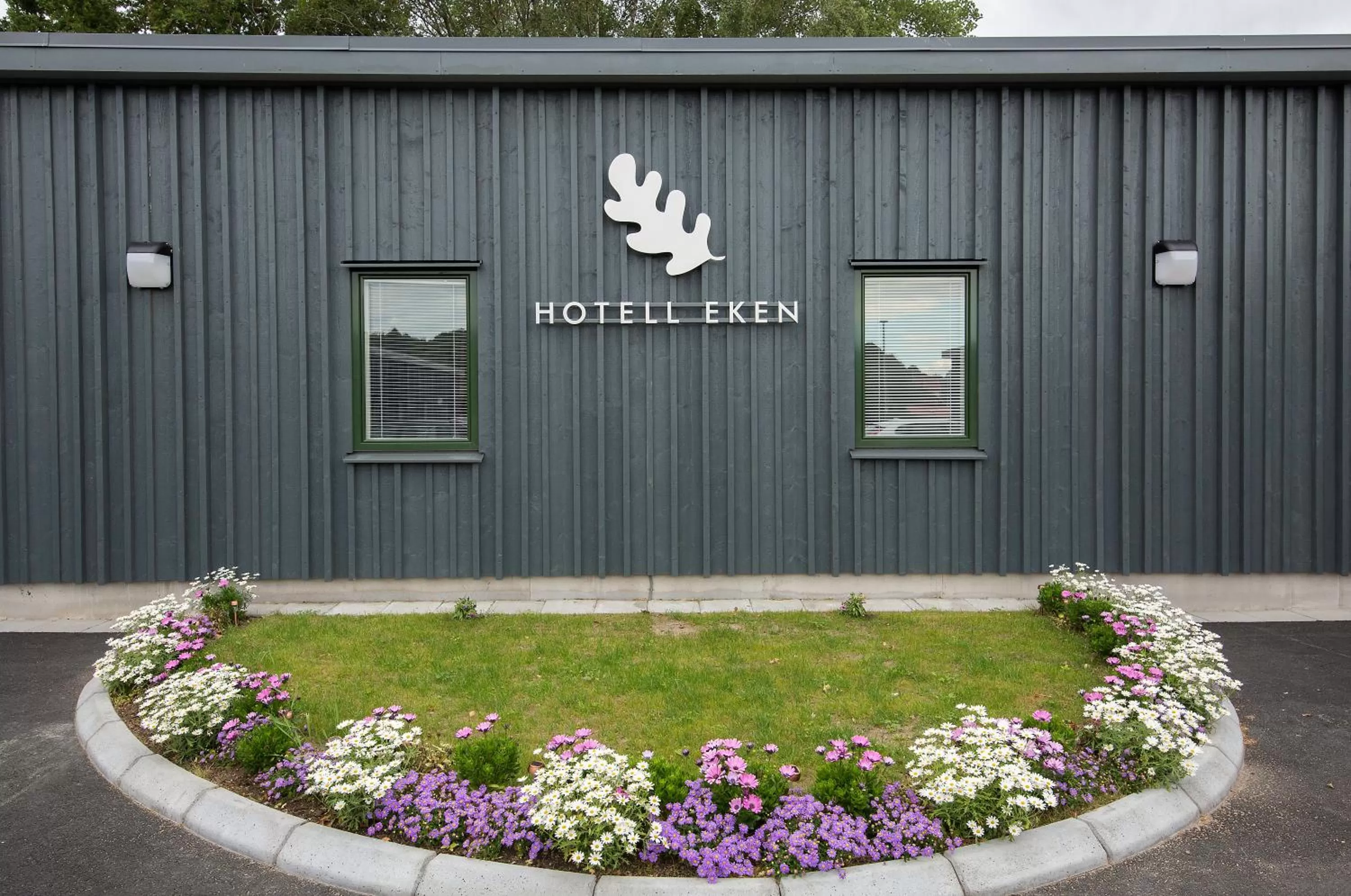 Facade/entrance in Hotell Eken Mölndal
