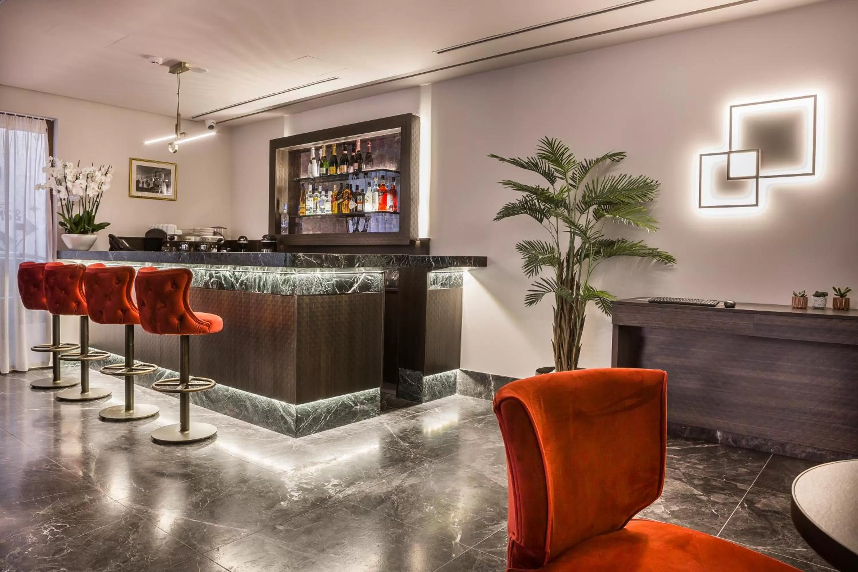 Living room in Royalty Hotel Athens