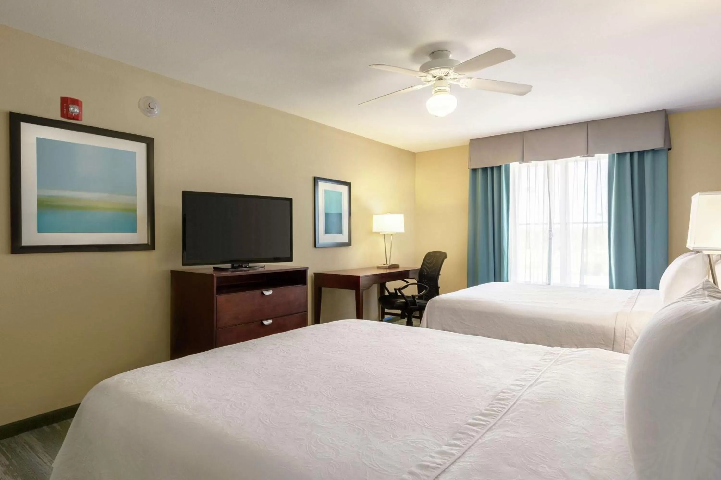 Bedroom, Bed in Homewood Suites by Hilton Macon-North