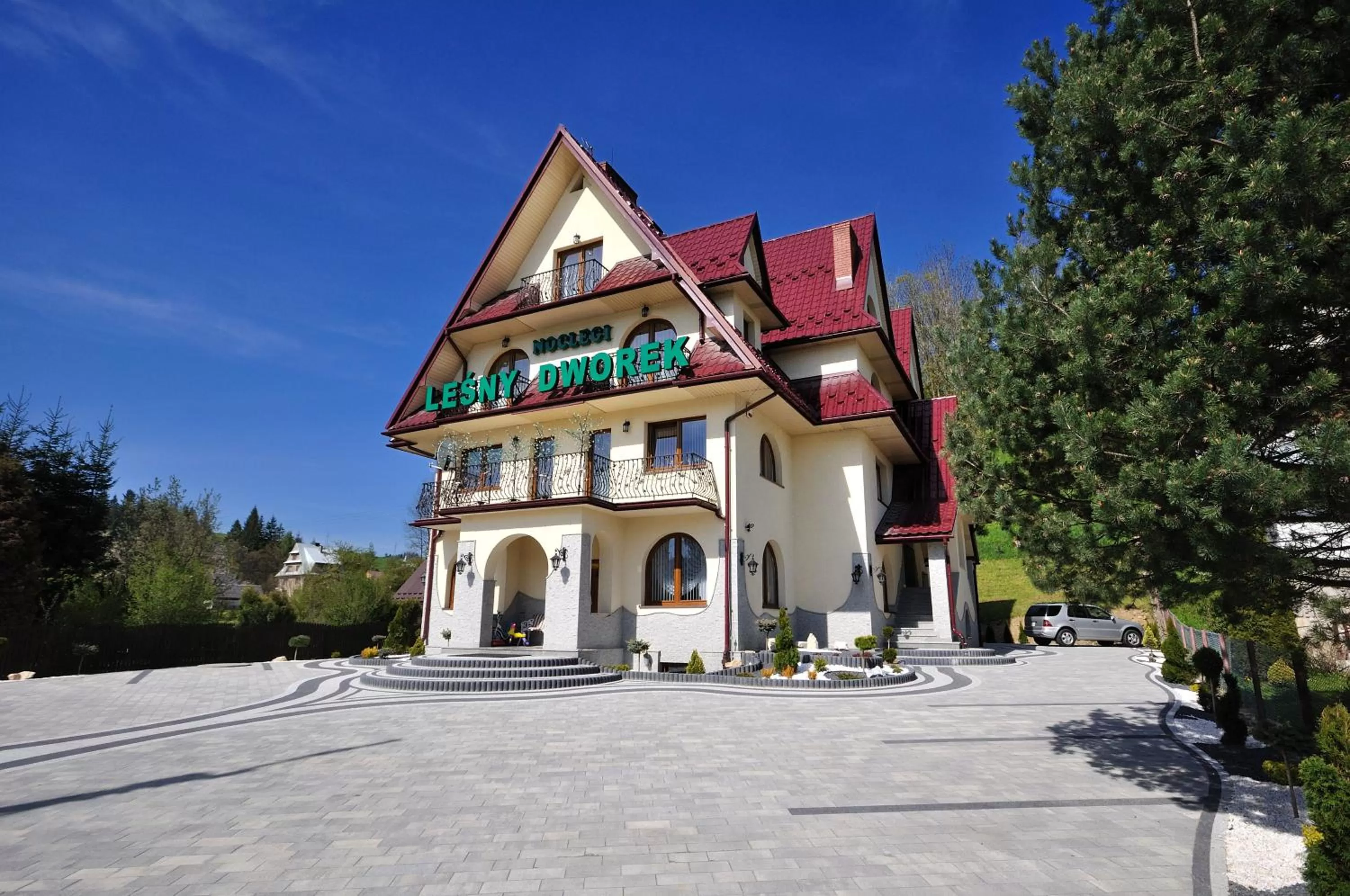 Property building in Leśny Dworek Biały Dunajec