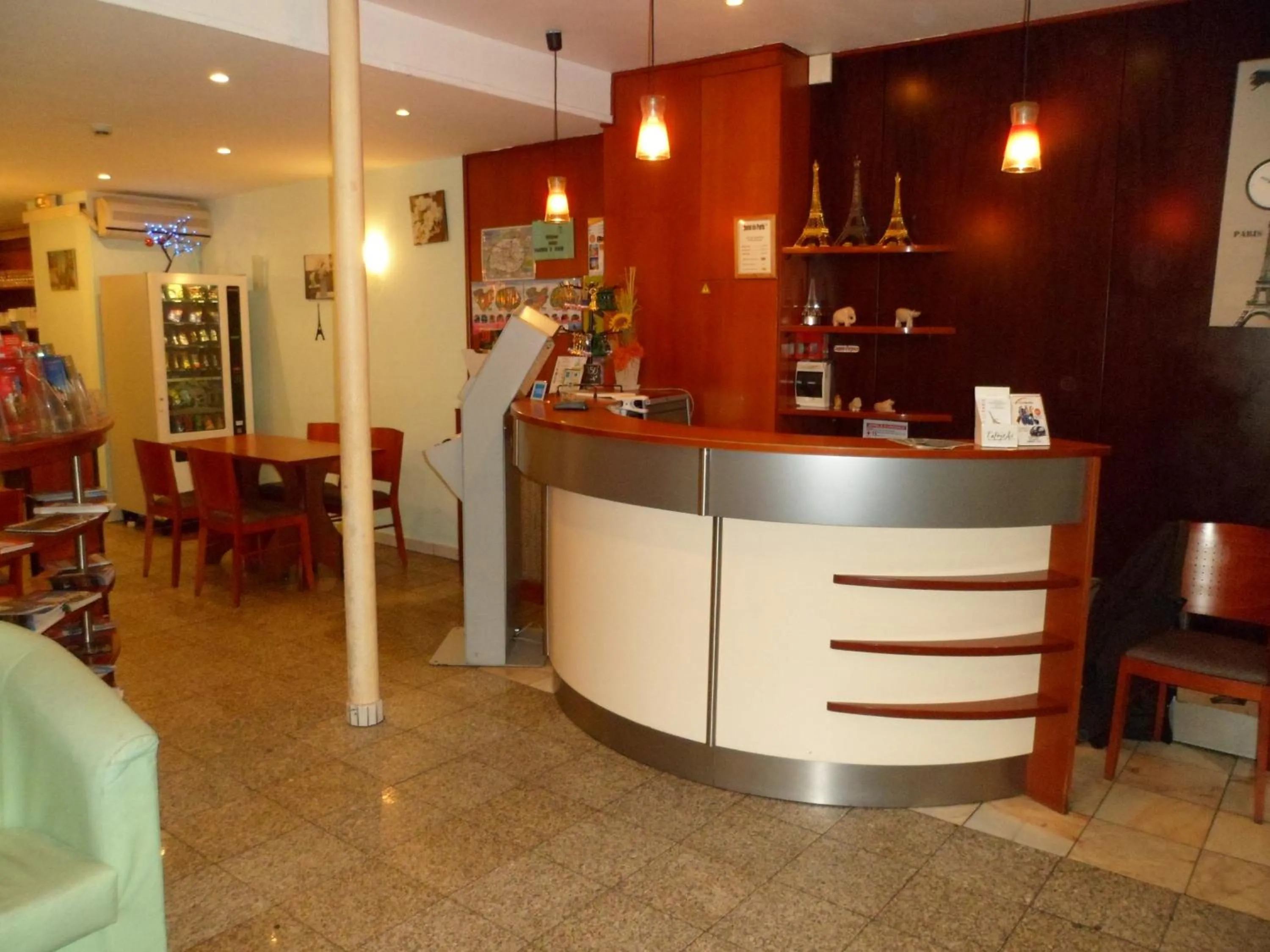 Lobby or reception in Hôtel De Paris Opera
