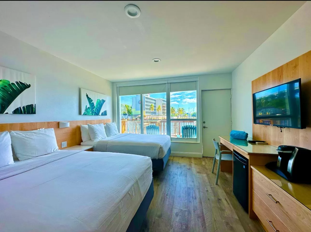 Bed in Gilbert's Resort