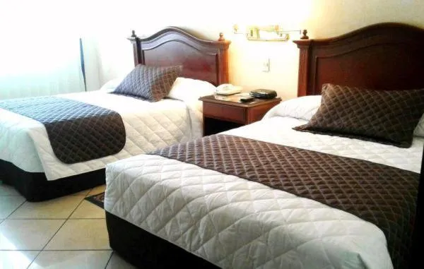 Bedroom, Bed in Hotel Continental Park