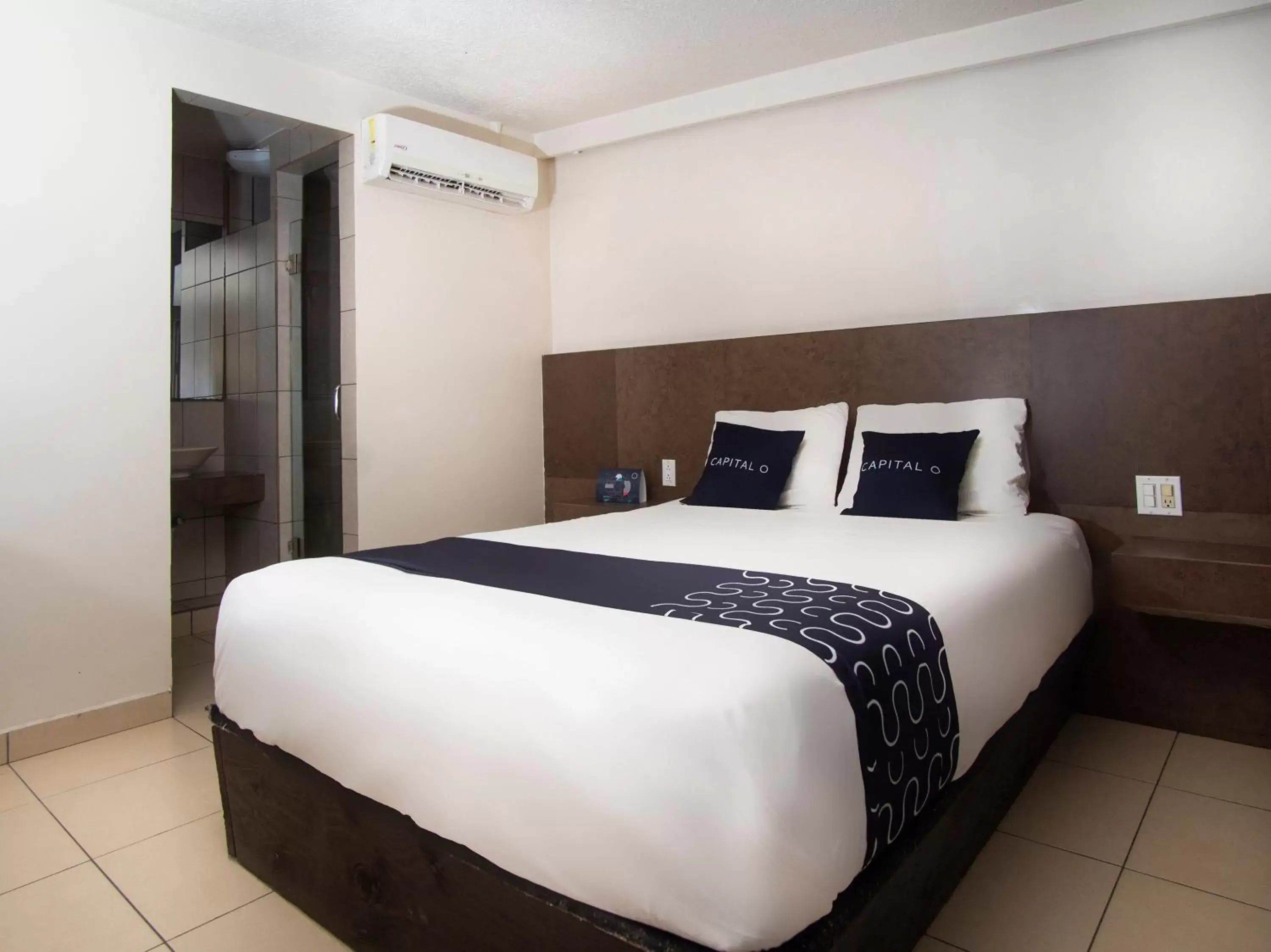 Standard in Hotel Rose Ensenada Standard in Hotel Rose Ensenada