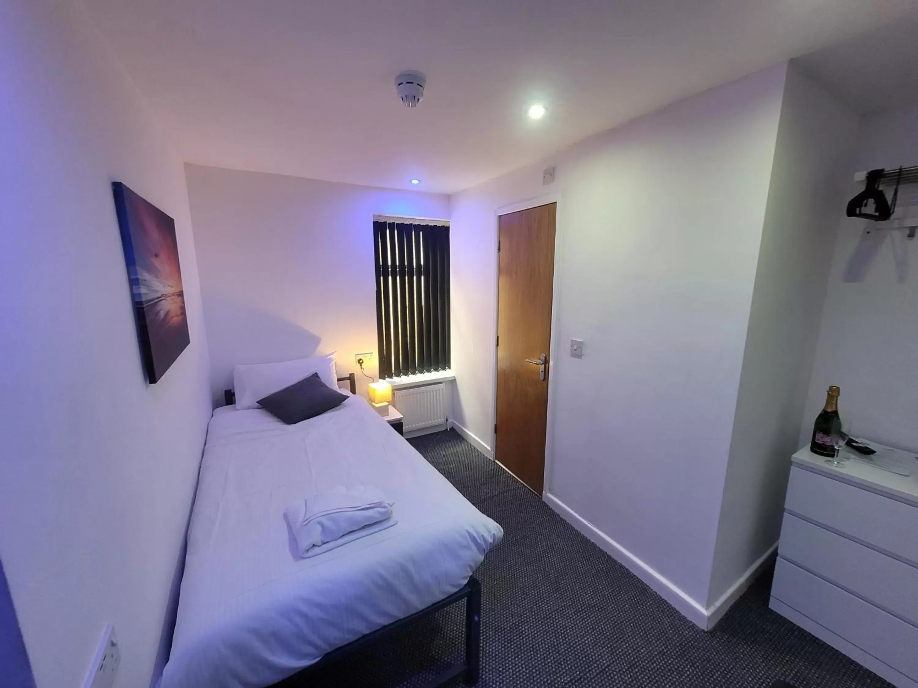 Single Room in Blackpool Resort Hotel Single Room in Blackpool Resort Hotel