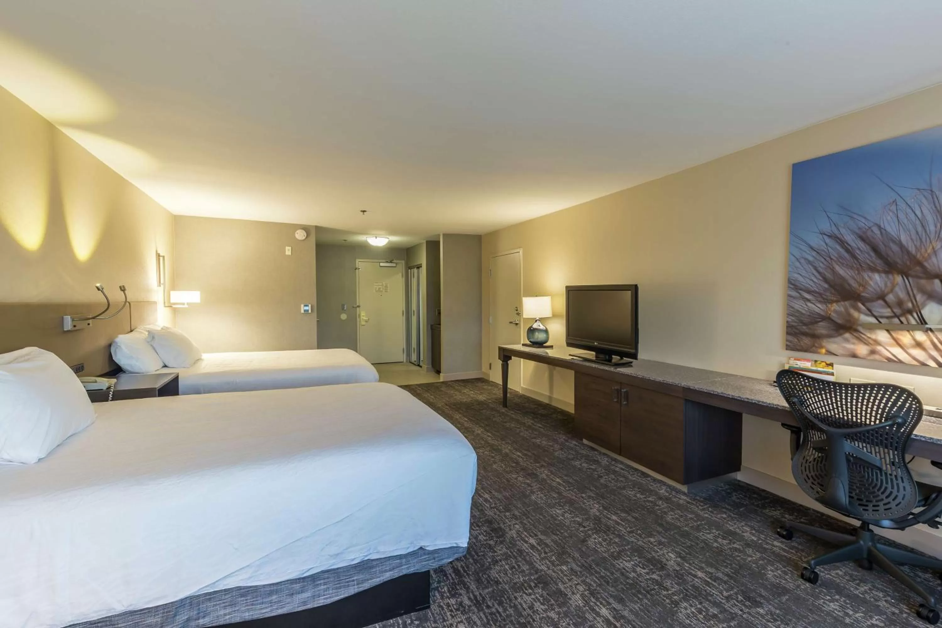 Bedroom, Bed in Hilton Garden Inn Fairfield