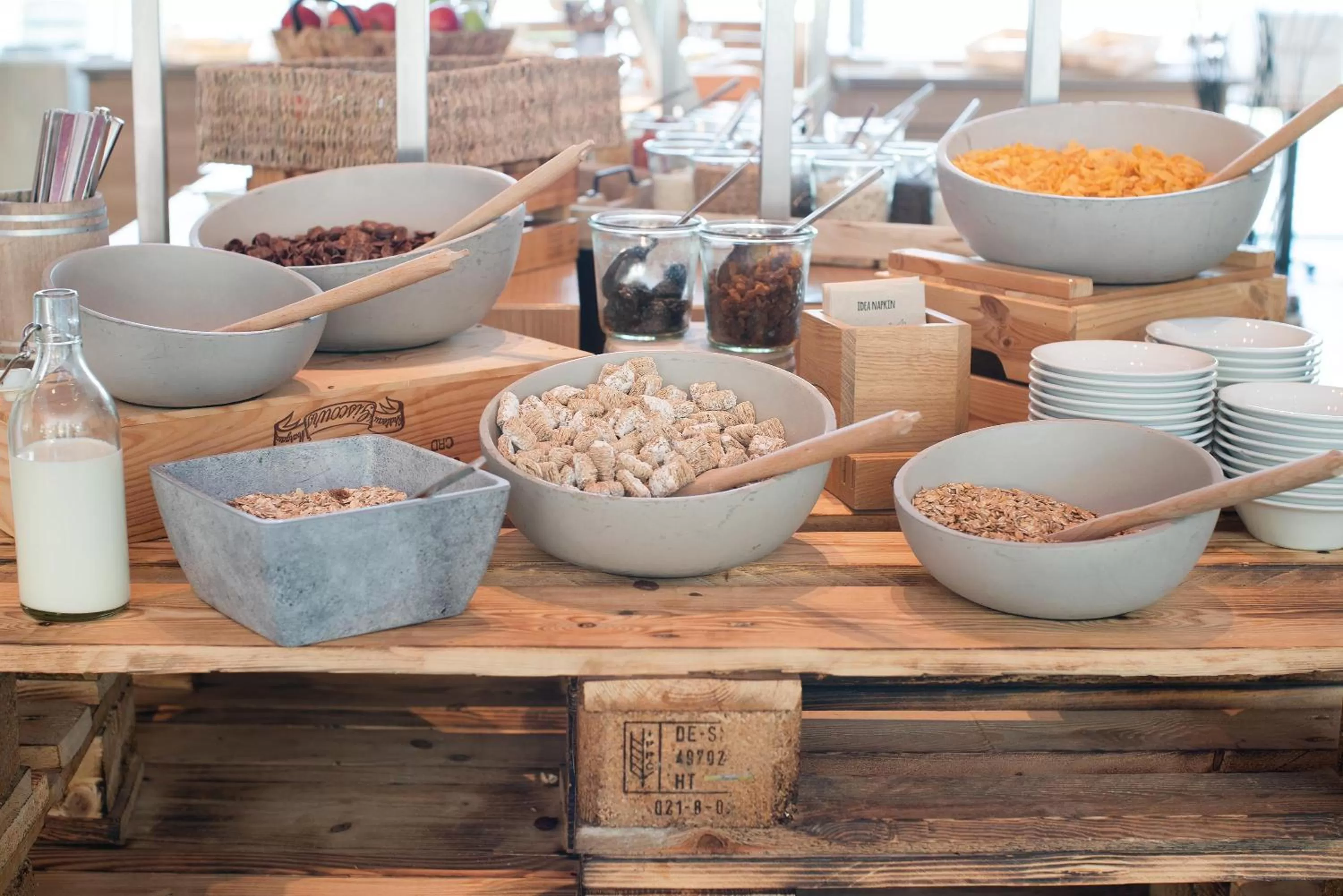 Buffet breakfast in Seminaris CampusHotel Berlin