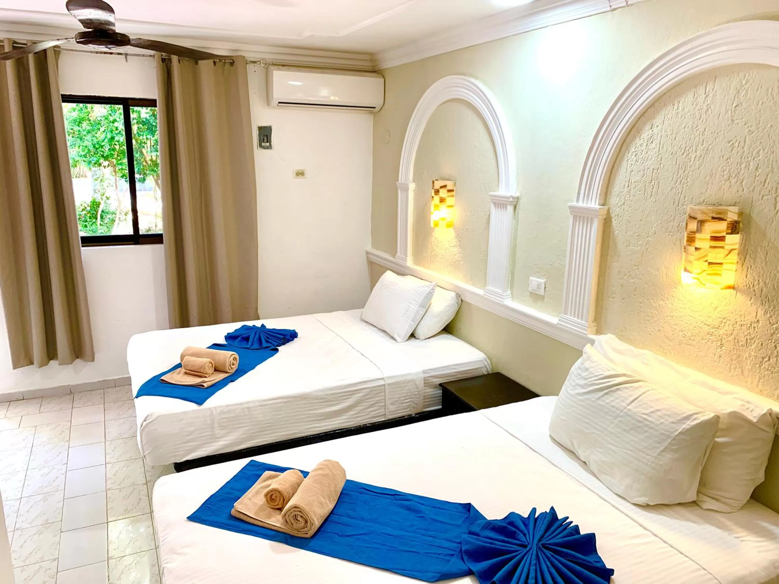 Bed in Hotel Green River