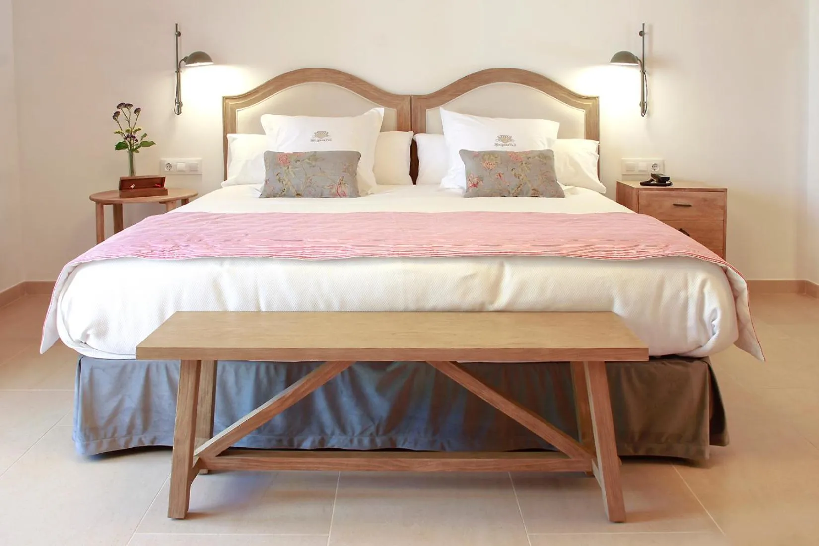 Bed in Hotel Rural Binigaus Vell