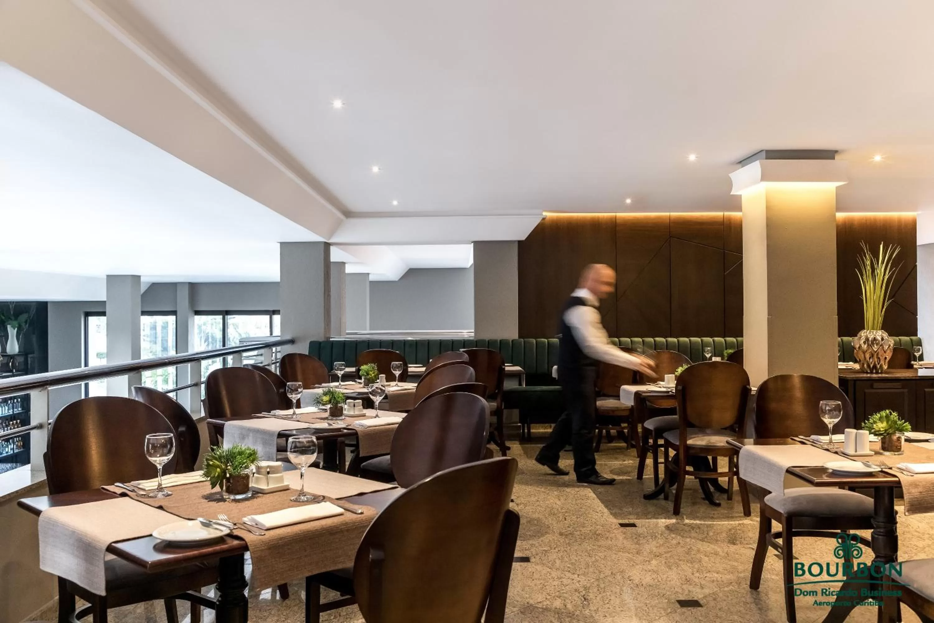 Restaurant/places to eat in Bourbon Dom Ricardo Aeroporto Curitiba Business Hotel