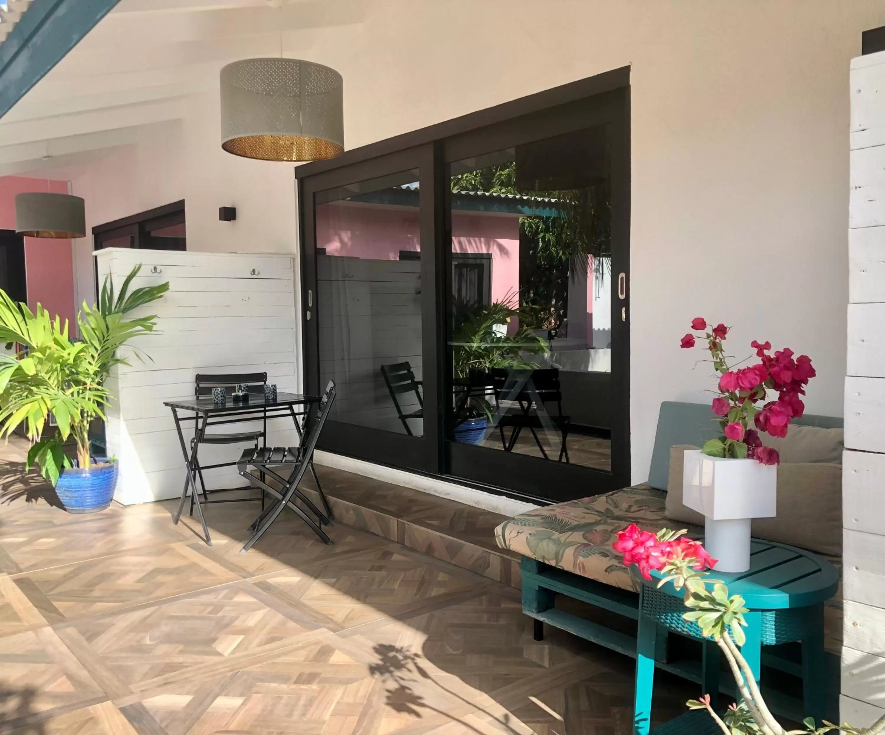 Balcony/Terrace in THUISHAVEN boutique mini-resort - fantastic garden and large pool - adults only