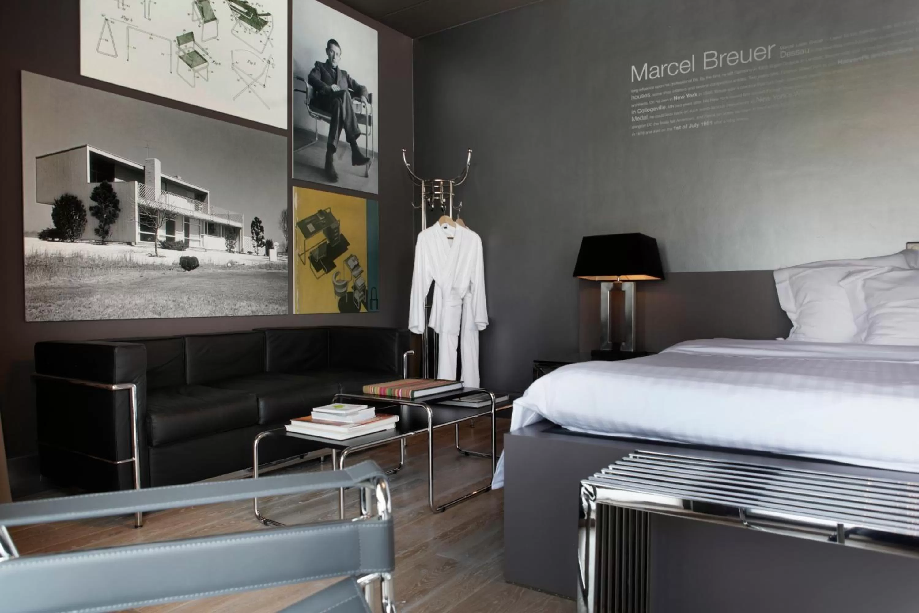 Bedroom, Bed in Hotel Recour